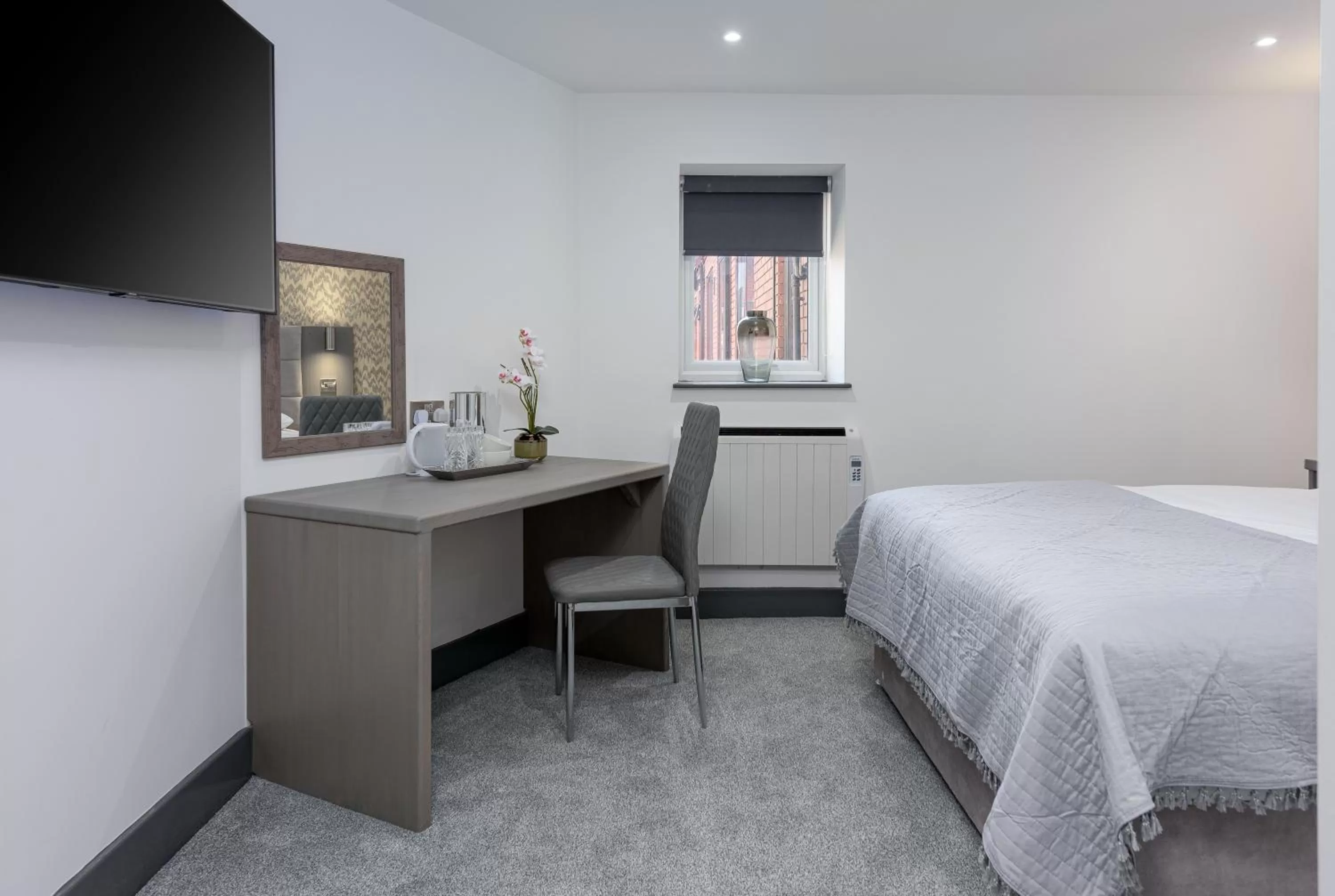 Bedroom, Bed in The Stanley Hotel