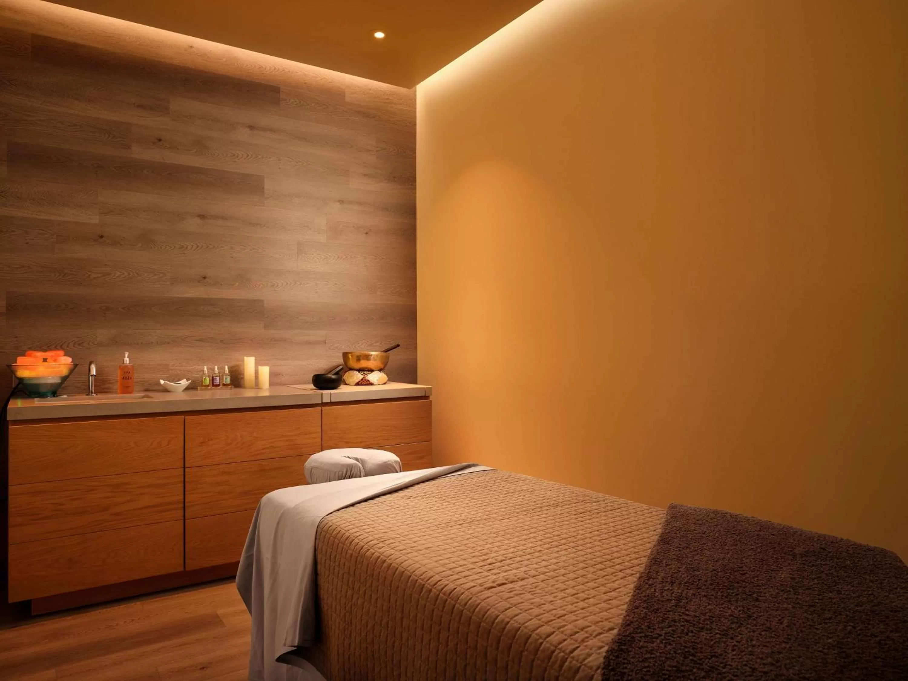 Spa and wellness centre/facilities, Bed in Alila Marea Beach Resort Encinitas, a Hyatt Resort