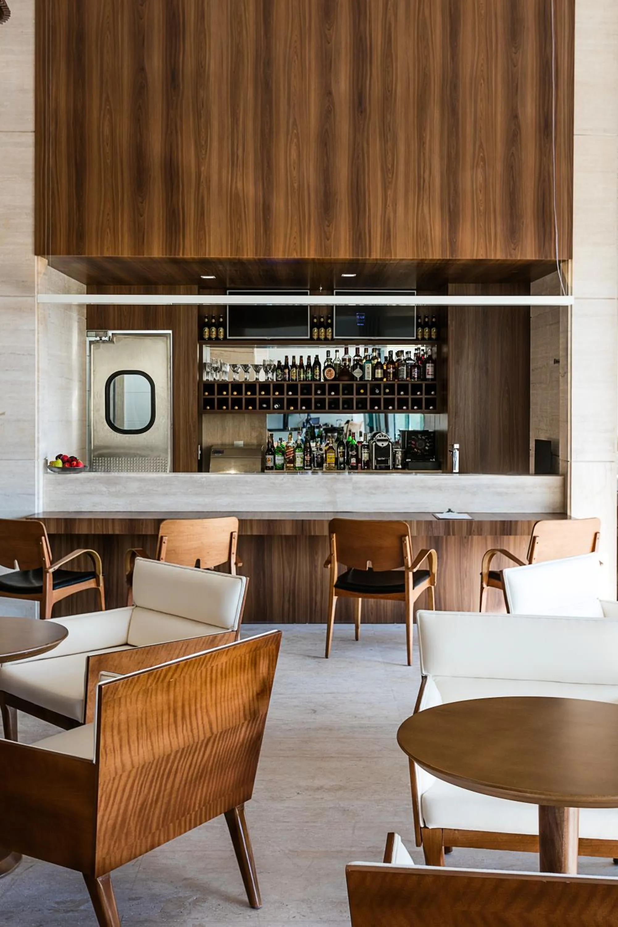 Lounge or bar in Square Design Hotel