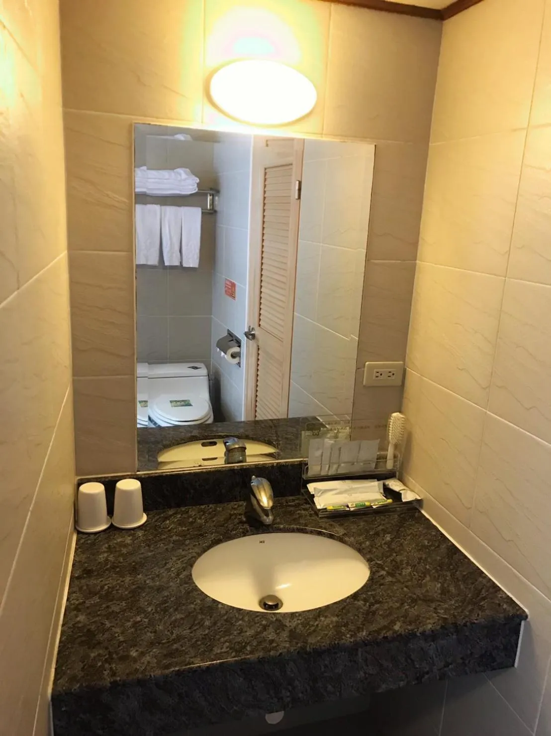 Bathroom in Kingshi Hotel