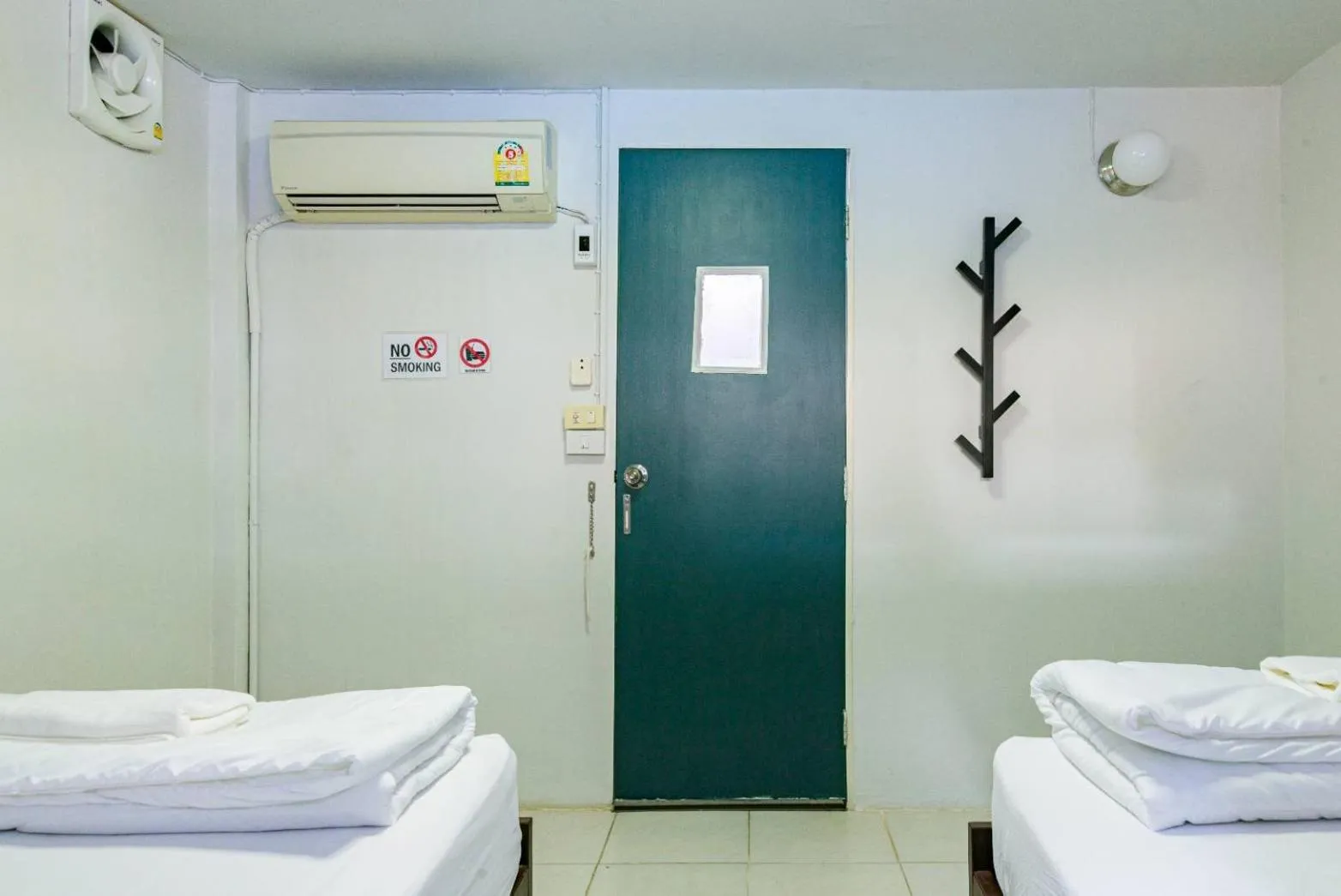 Bathroom in Asoke Montri Hostel