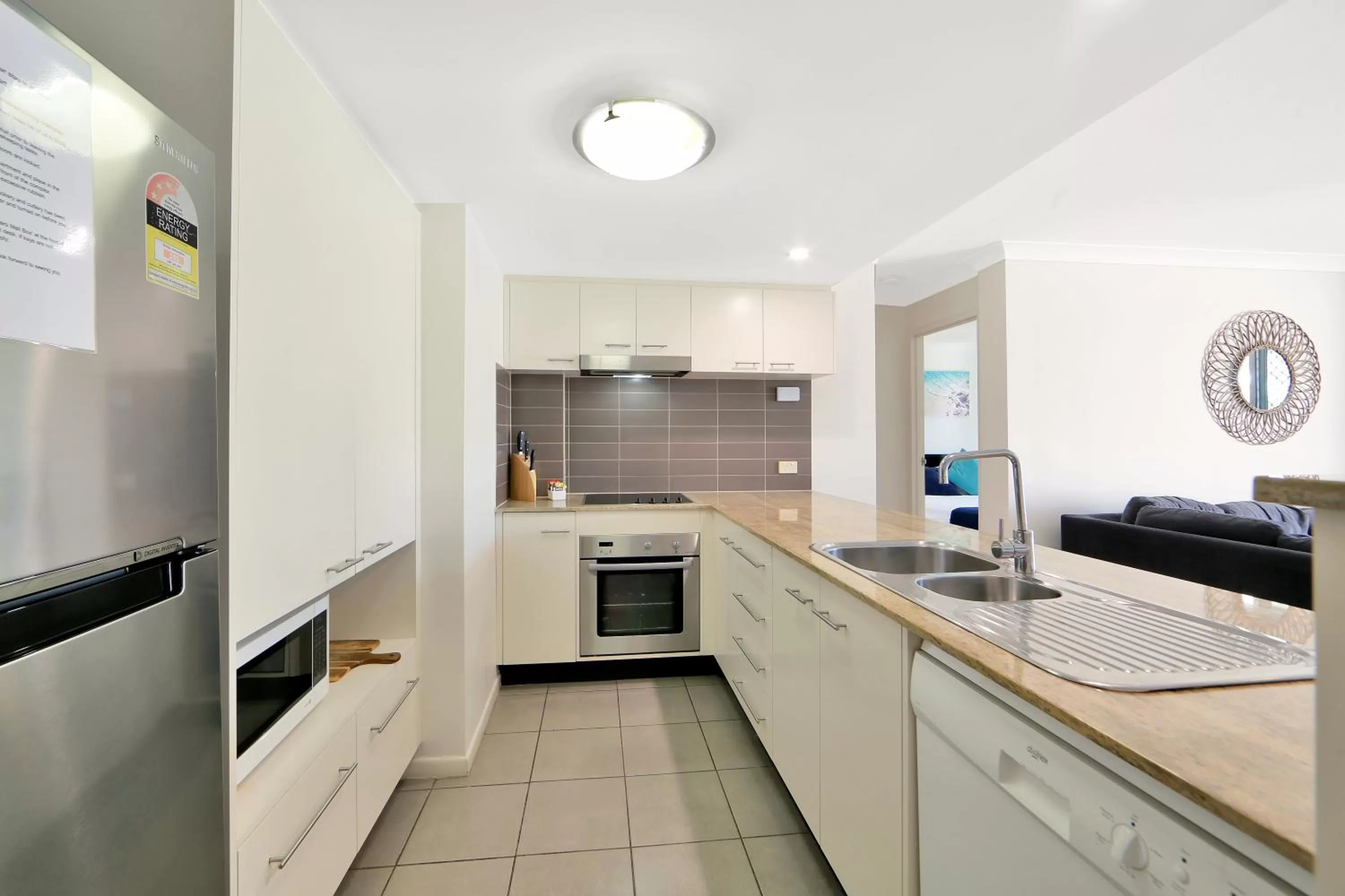 Kitchen or kitchenette in The Point Resort