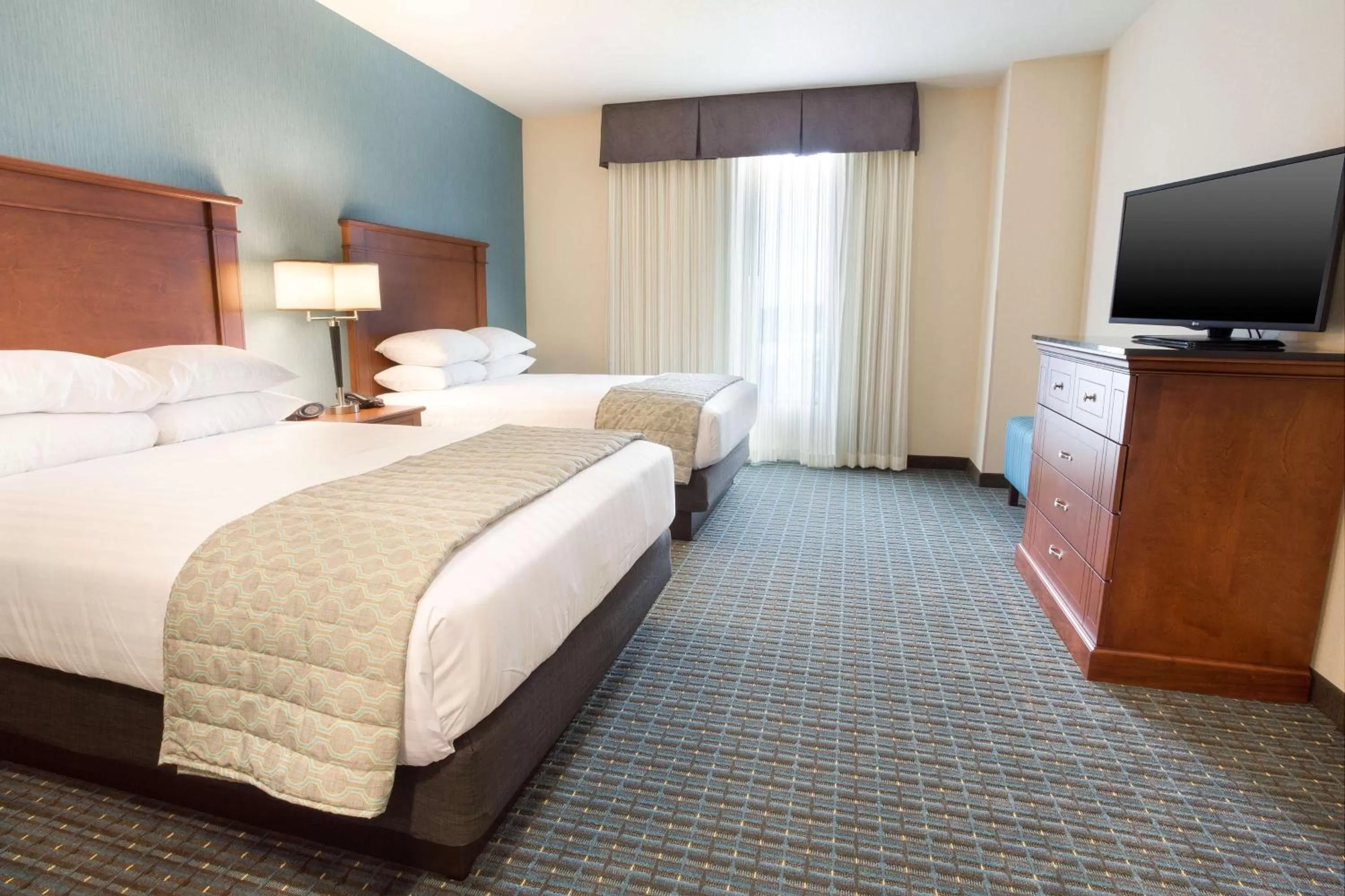 Superior Suite in Drury Inn & Suites St. Louis Brentwood
