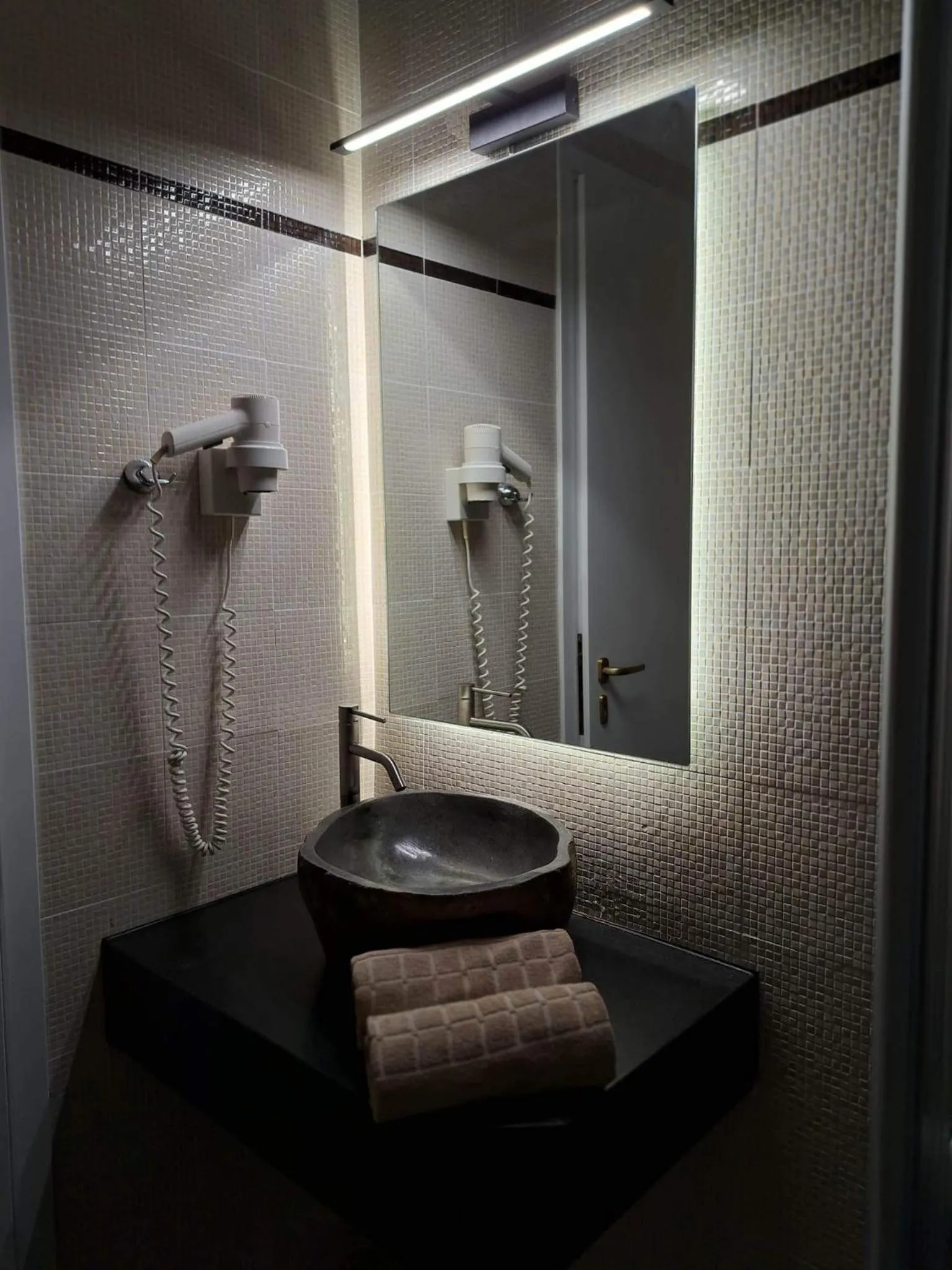 Bathroom in Amerisa Suites & Villa