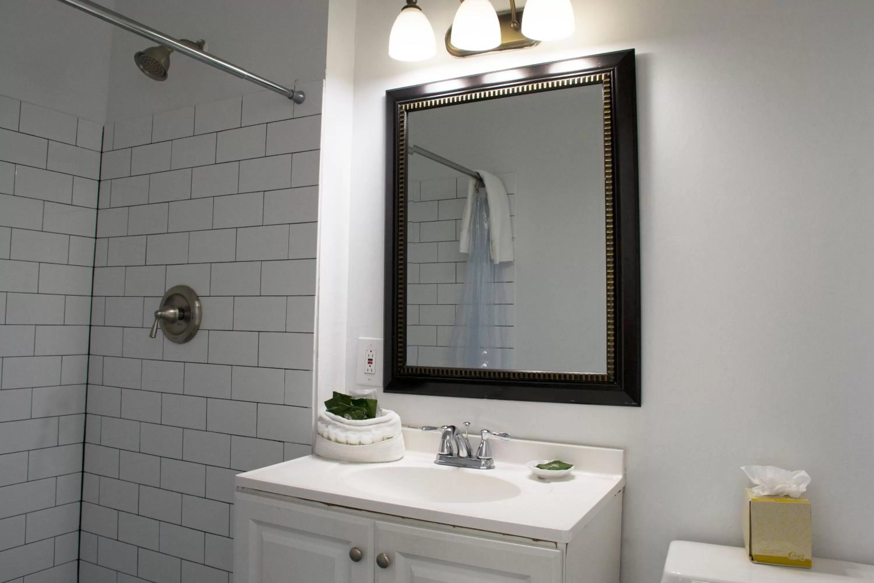Bathroom in Duval House