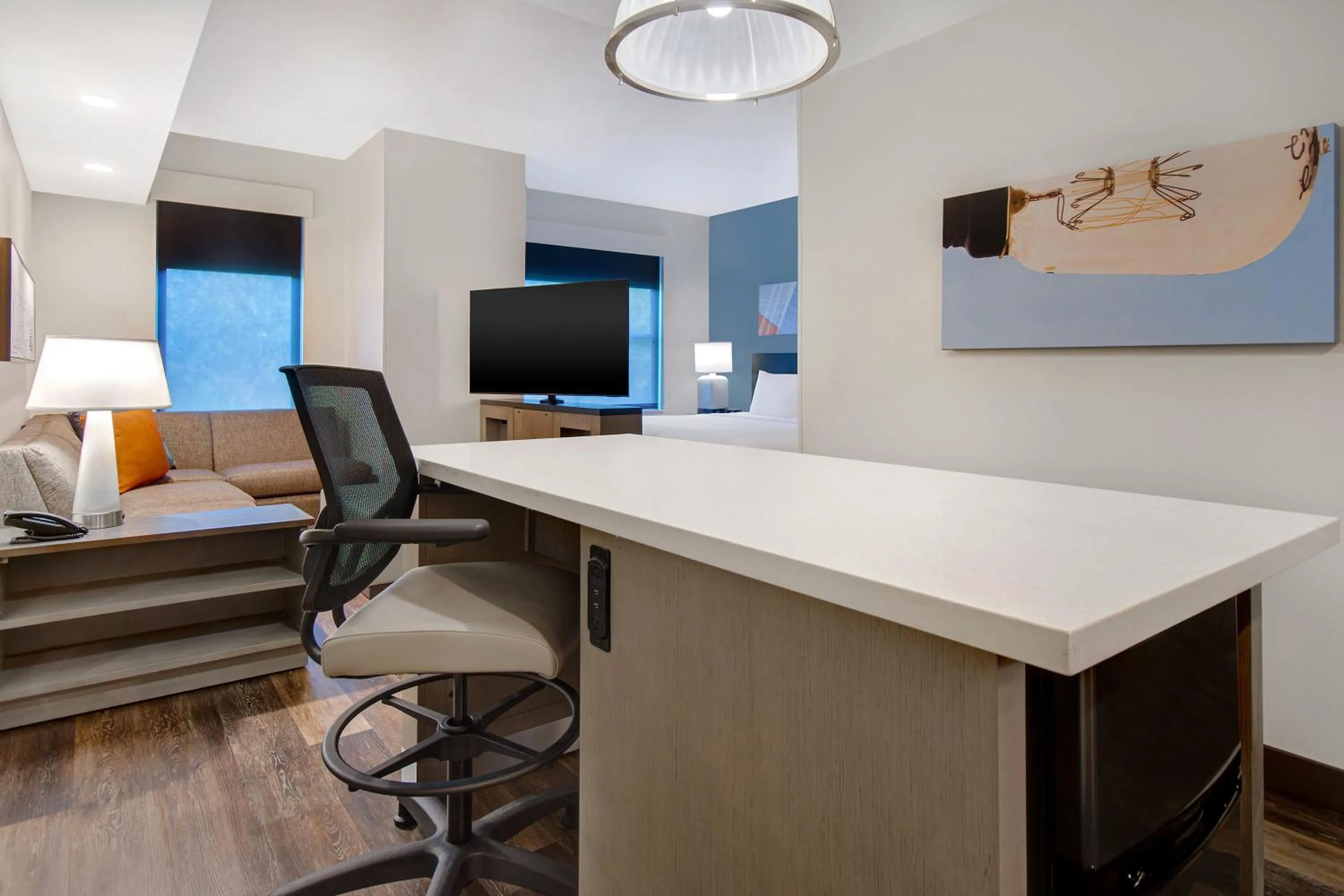 Bedroom in Hyatt House Mall Of America Msp Airport