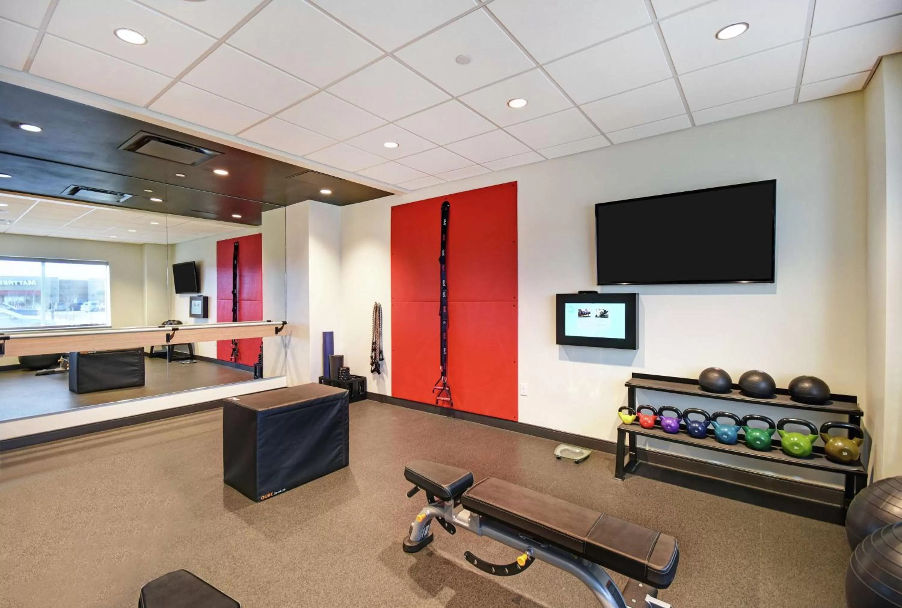 Fitness centre/facilities in Tru By Hilton Portland Airport Area Me