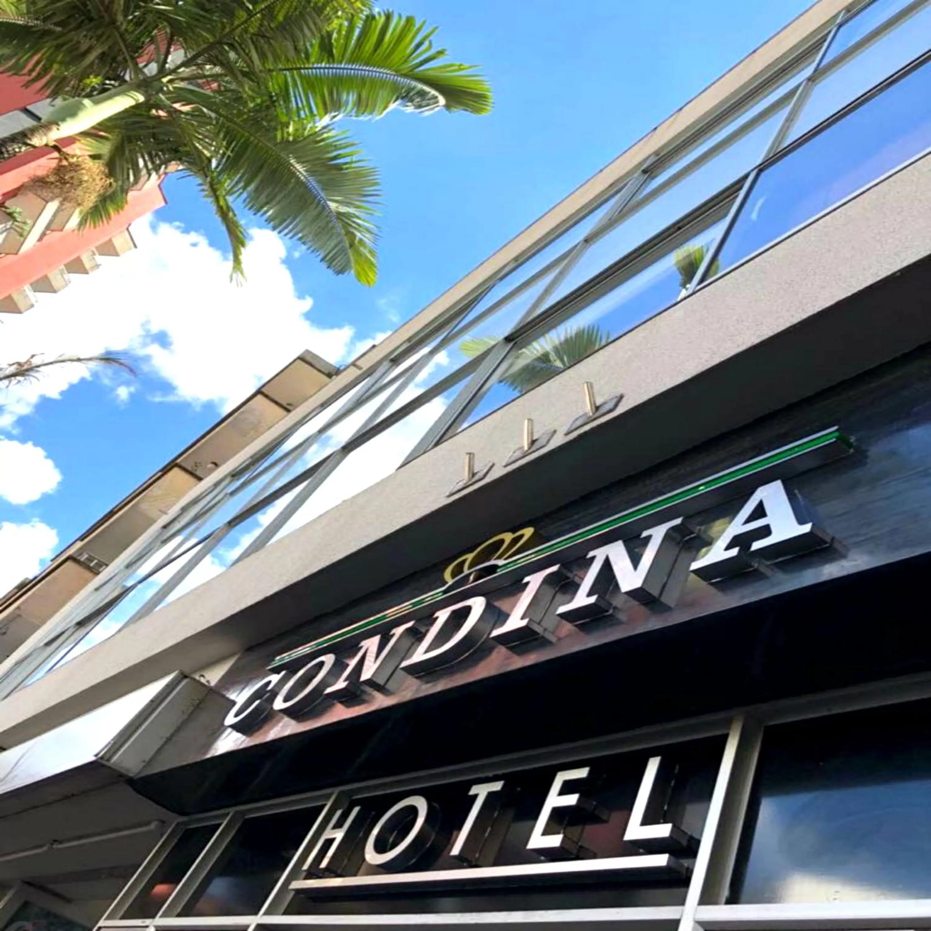 Property building in Hotel Condina Pereira