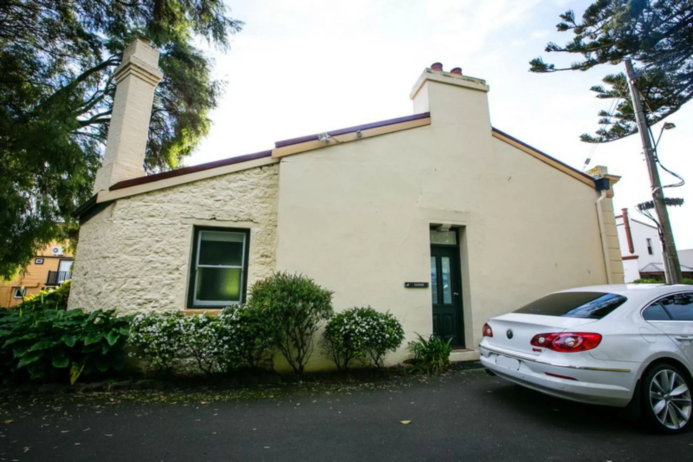 Property building in Seacombe House Motor Inn Port Fairy