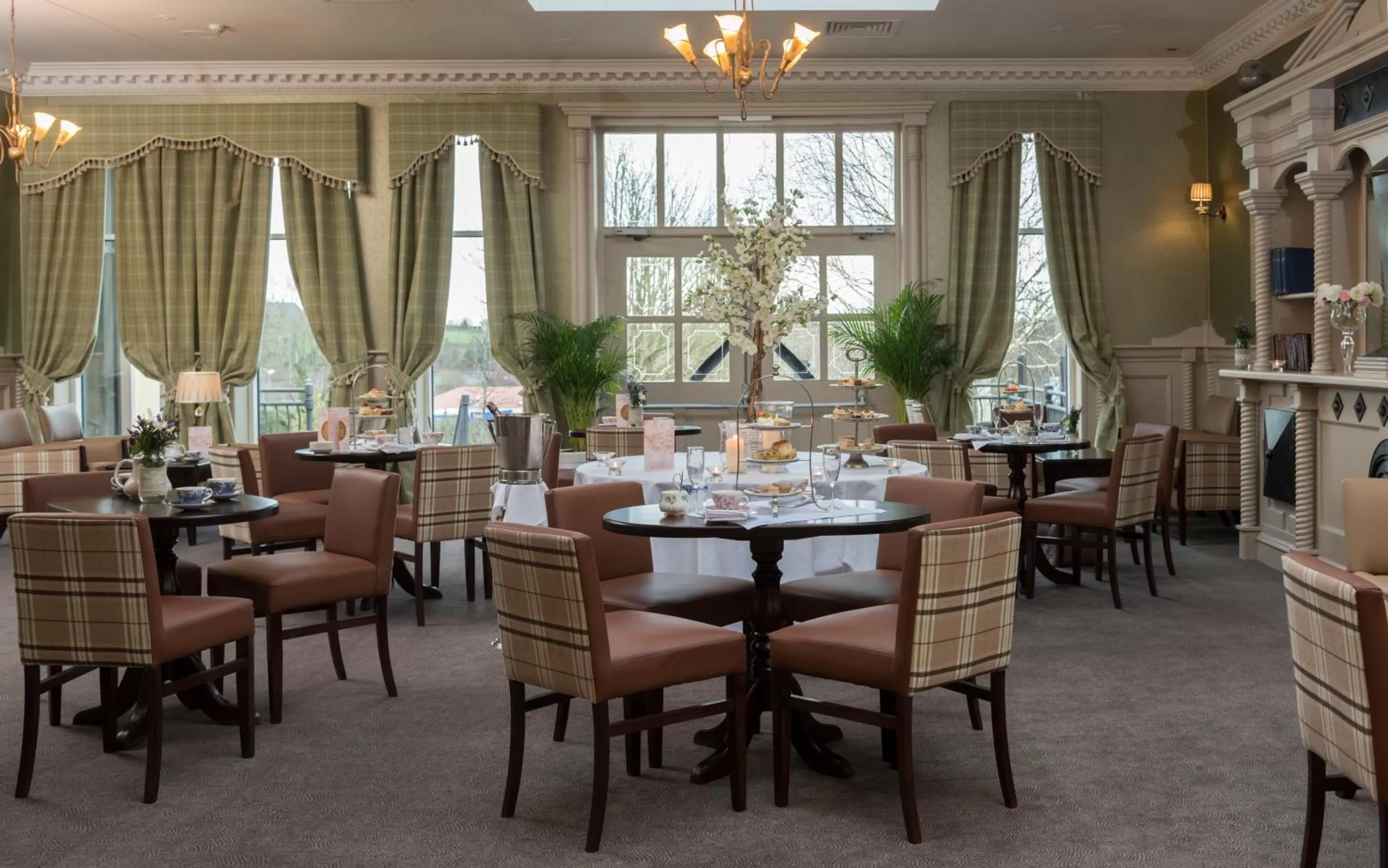 Coffee/tea facilities in Four Seasons Hotel & Leisure Club