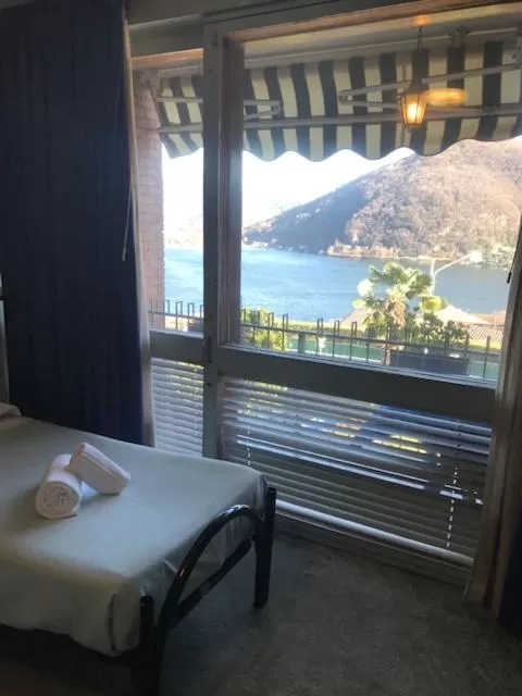 Photo of the whole room, Mountain View in Hotel Carillon