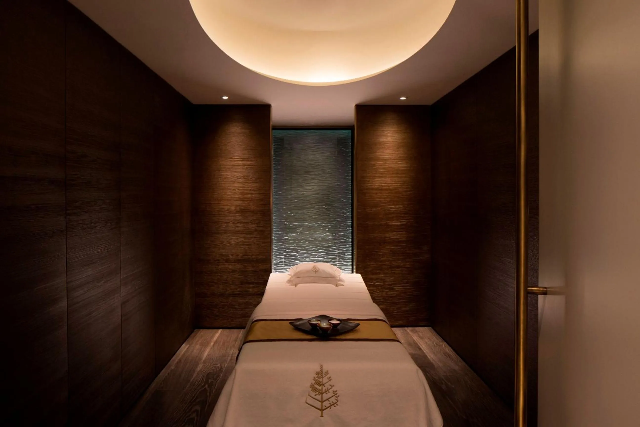 Spa and wellness centre/facilities, Bed in Four Seasons Hotel London at Tower Bridge