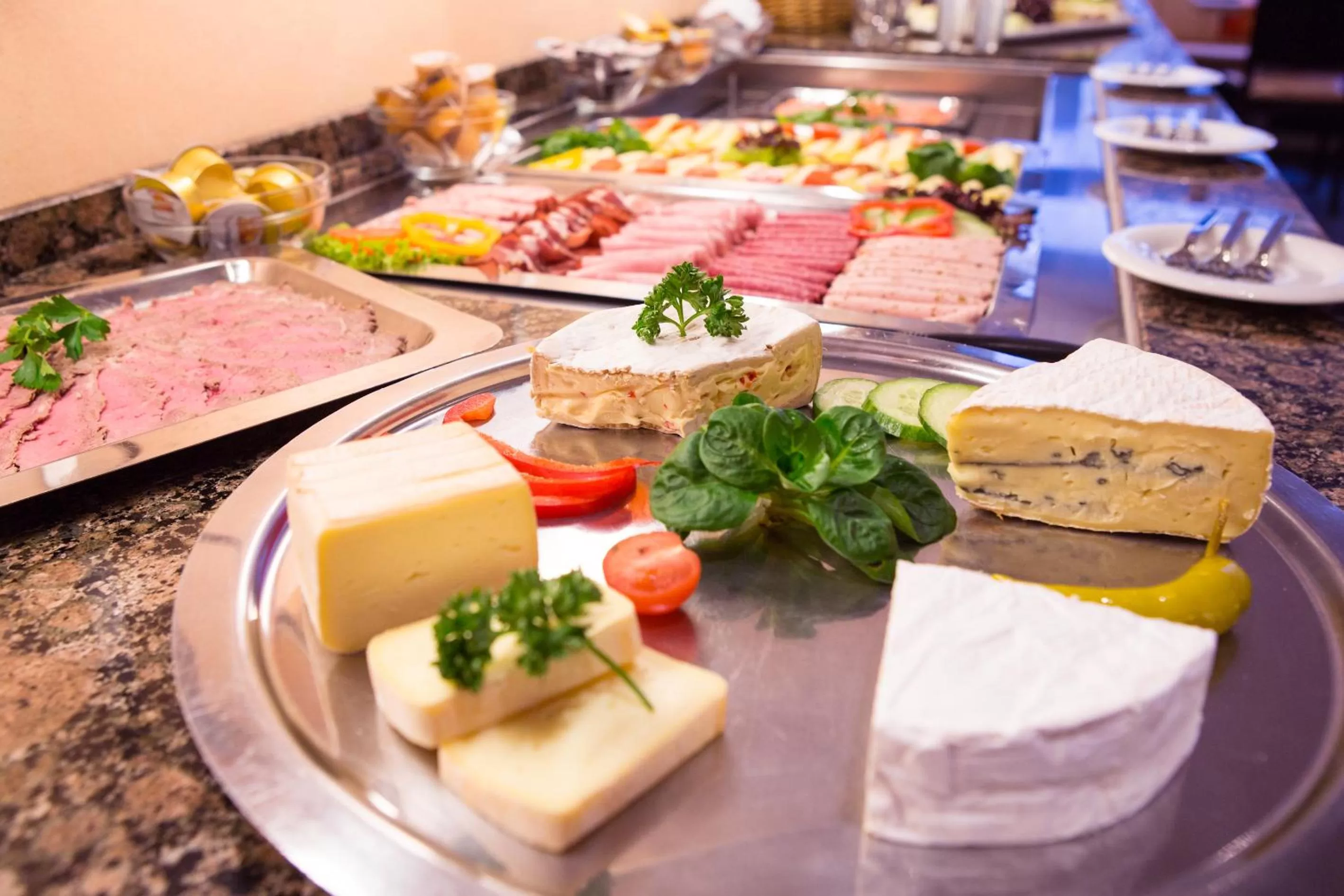 Buffet breakfast in Hotel & Restaurant Goldener Pflug