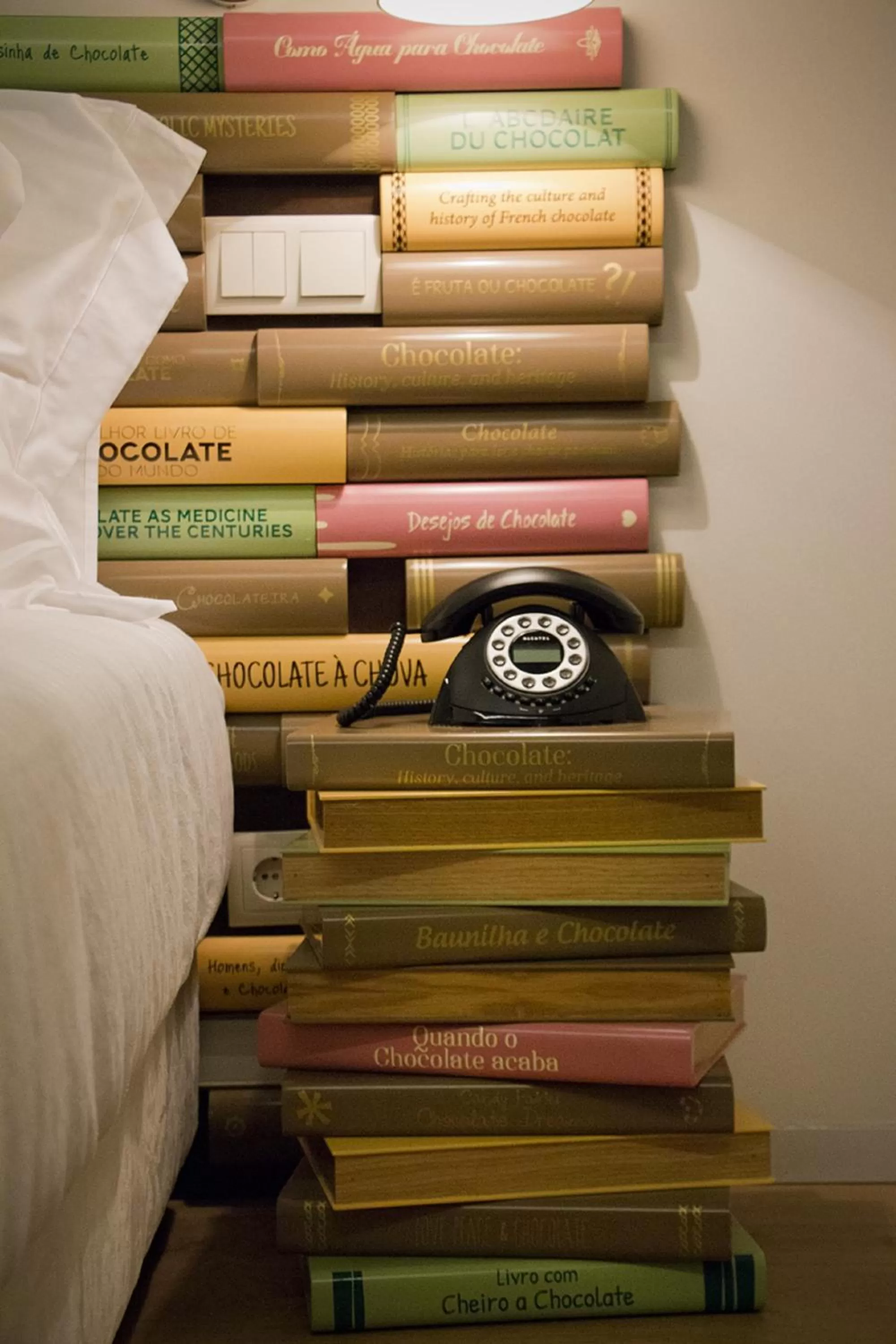 Decorative detail, Bed in Hotel Fabrica do Chocolate