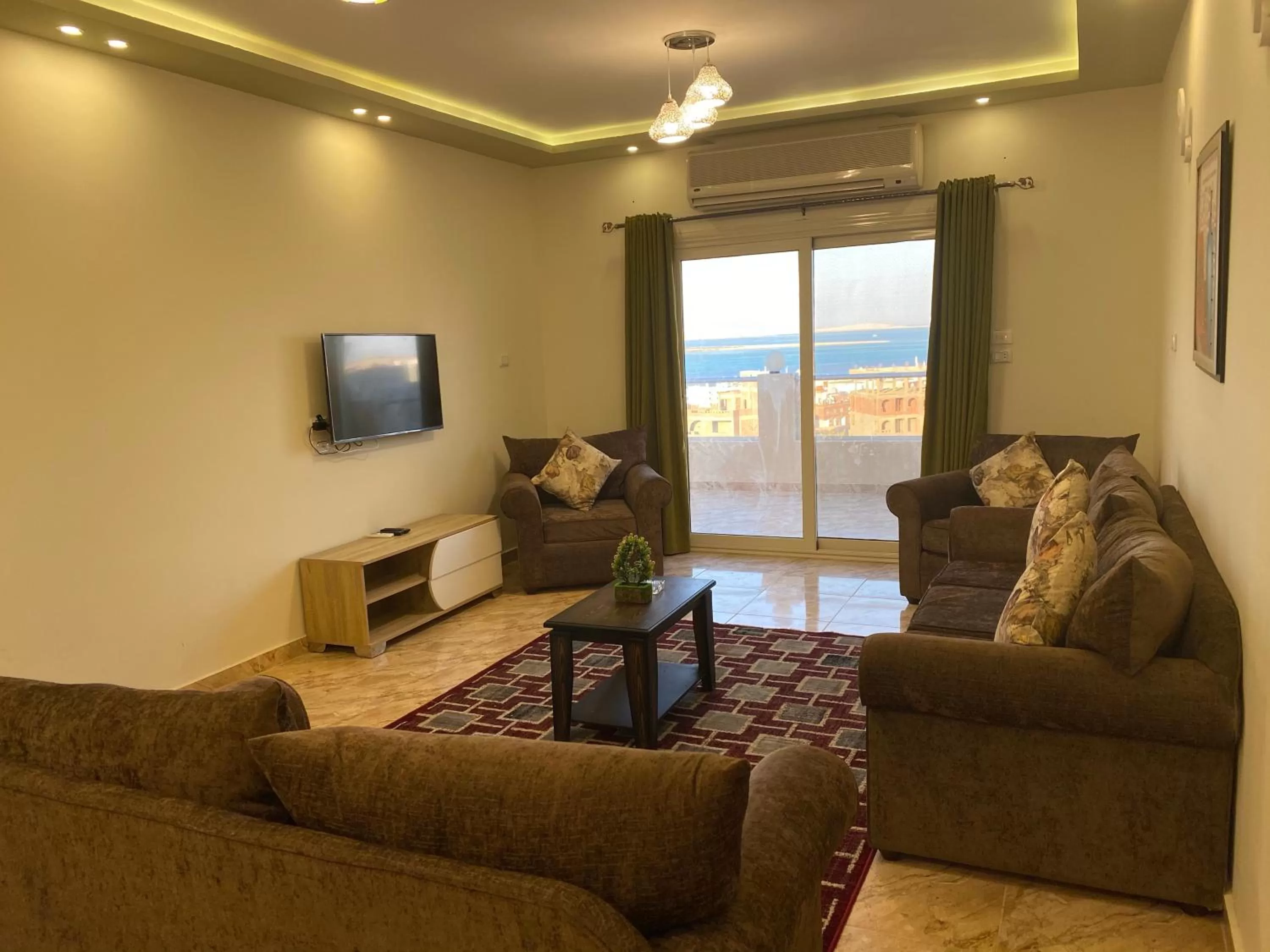 Lounge or bar, Seating Area in Charbel apartments
