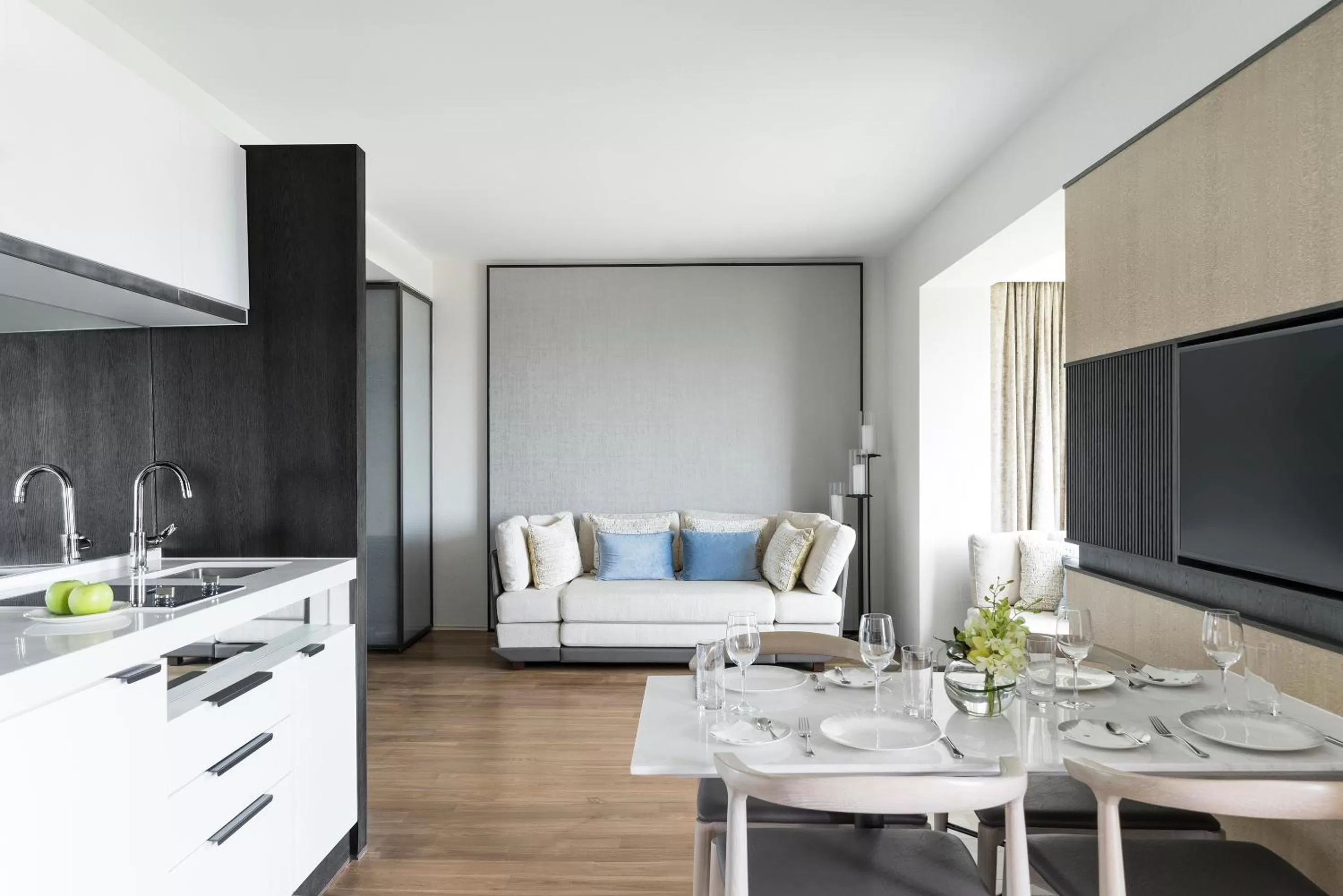 Day in Shangri-La Singapore