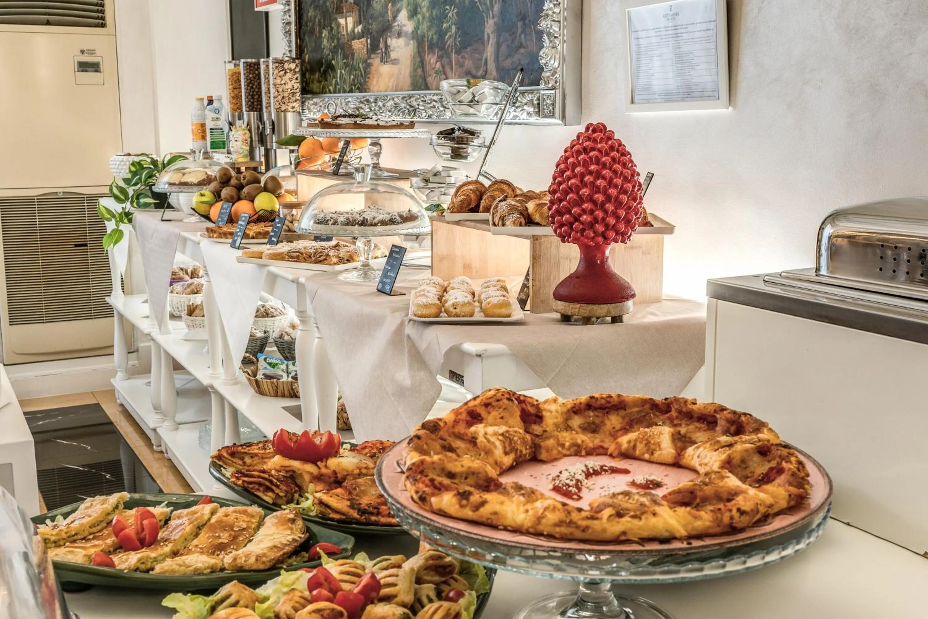 Breakfast in Artemisia Palace Hotel