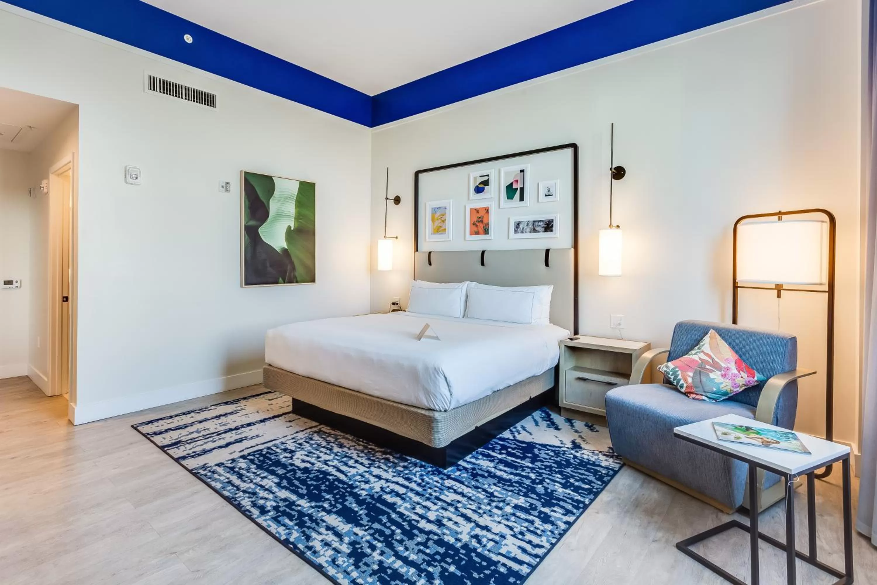 Bed in SERENA Hotel Aventura Miami, Tapestry Collection by Hilton