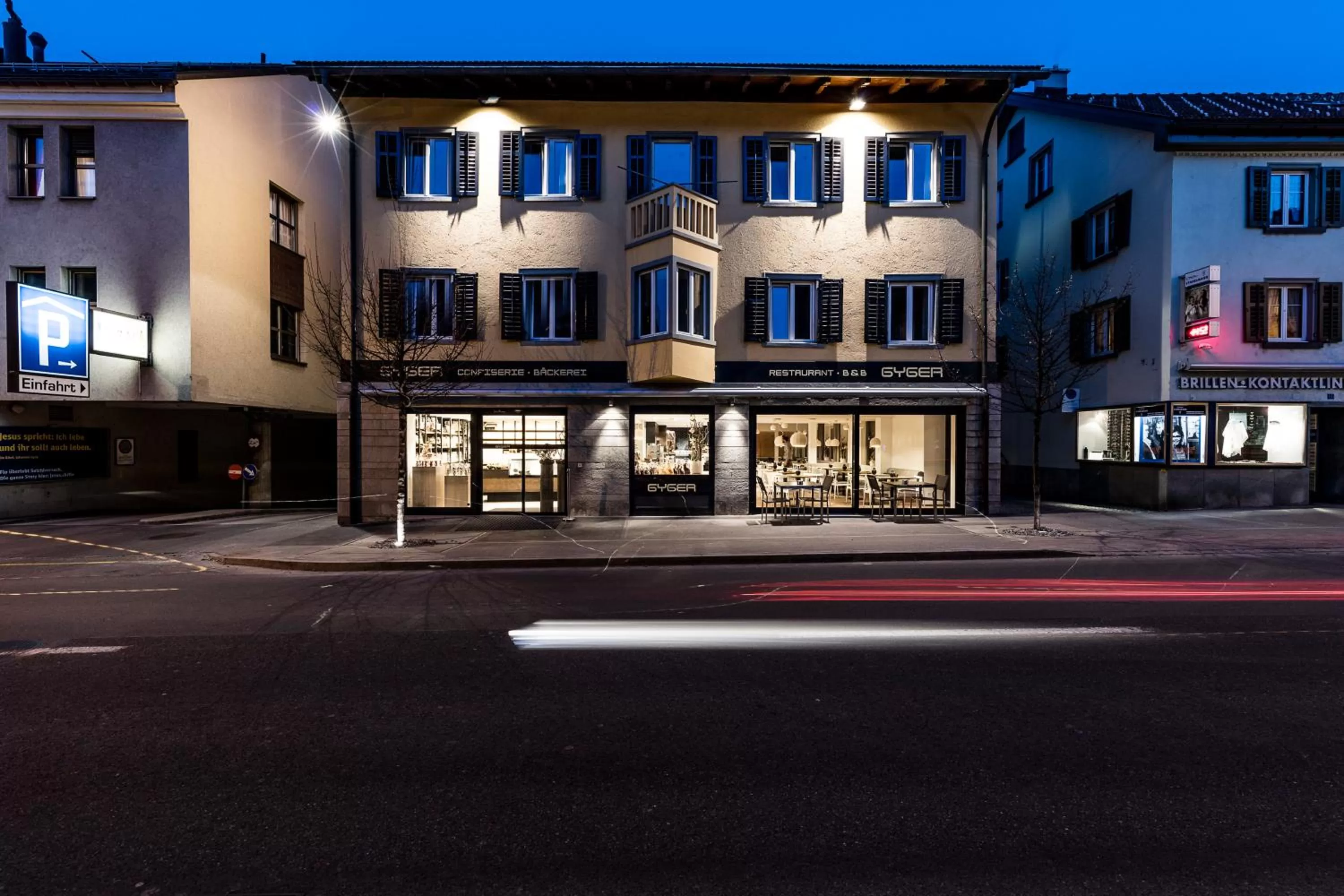 Property building in Gyger Restaurant Confiserie B&B