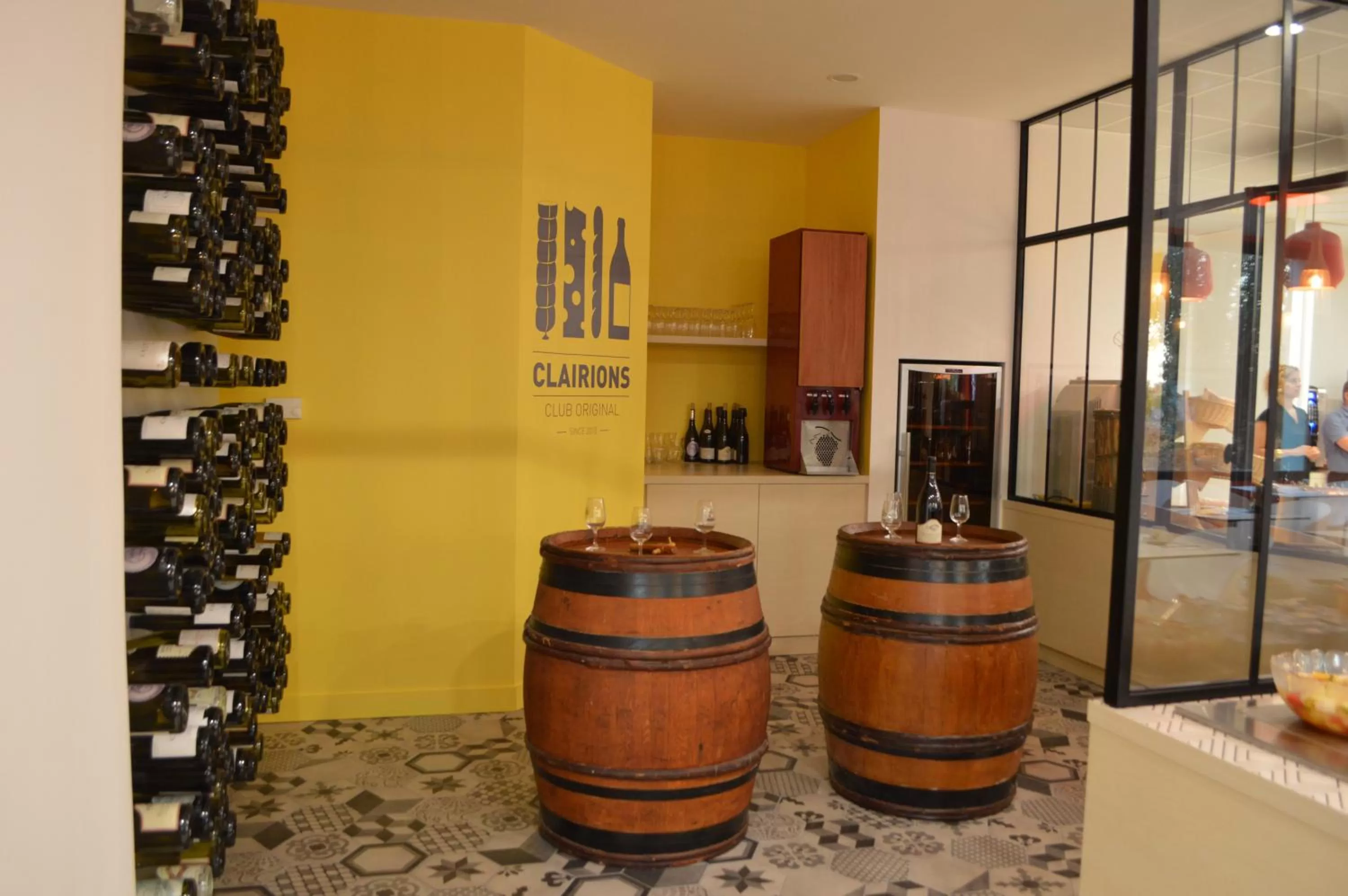 Alcoholic drinks in Hôtel ibis Styles Auxerre Nord