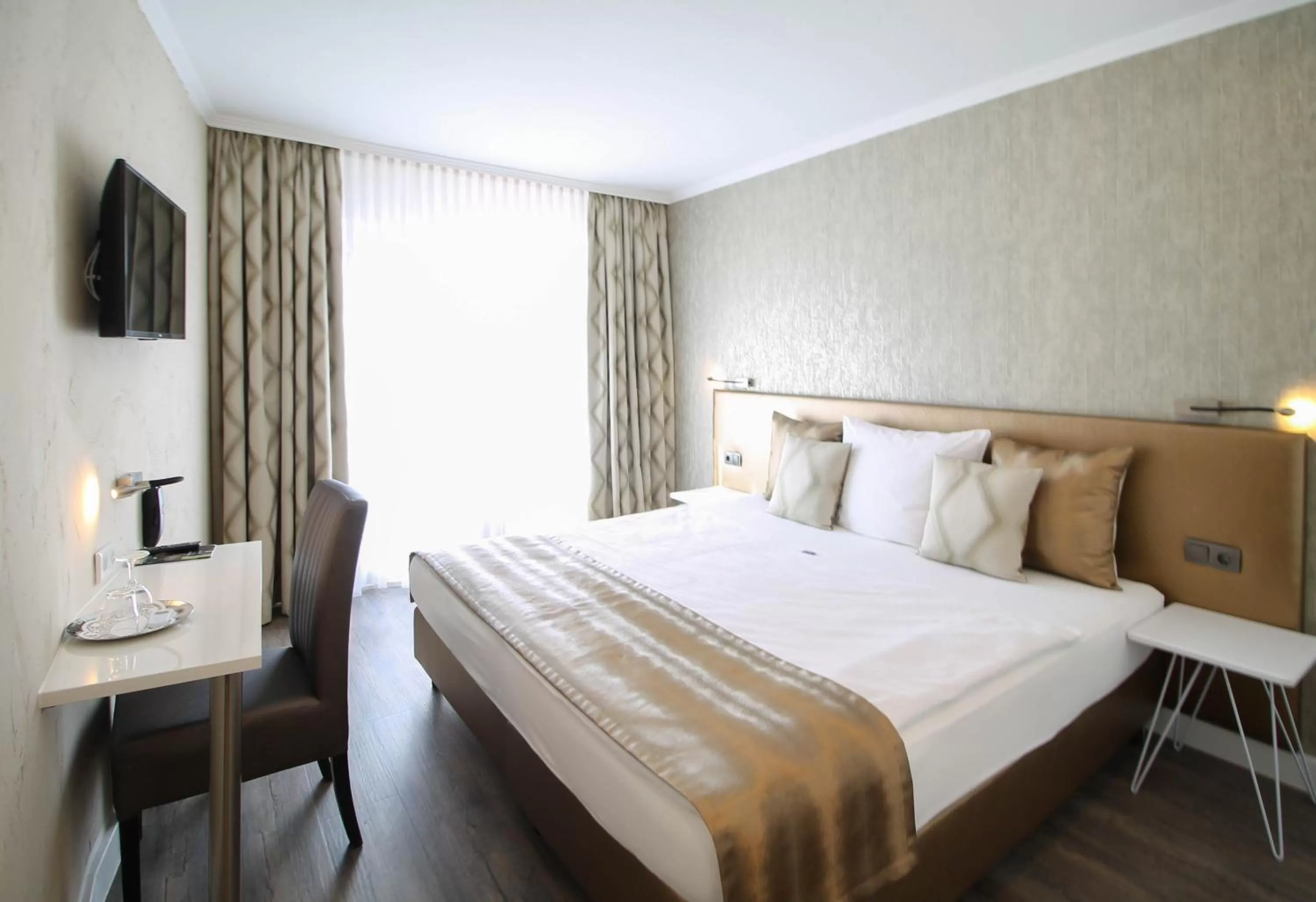 Bed in Hotel Prinz Anton