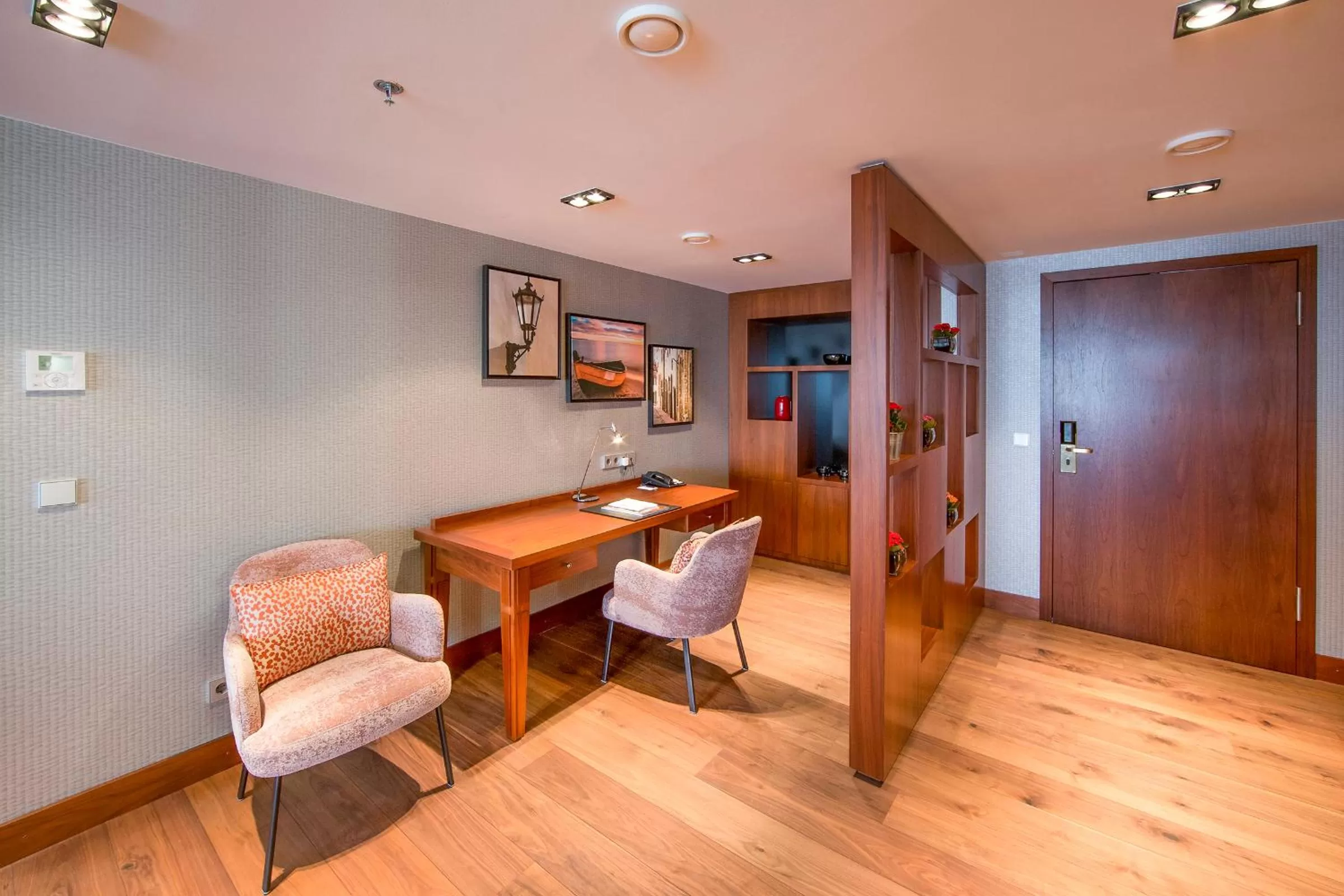 Living room in Radisson Blu Hotel & Spa, Daugava Riga