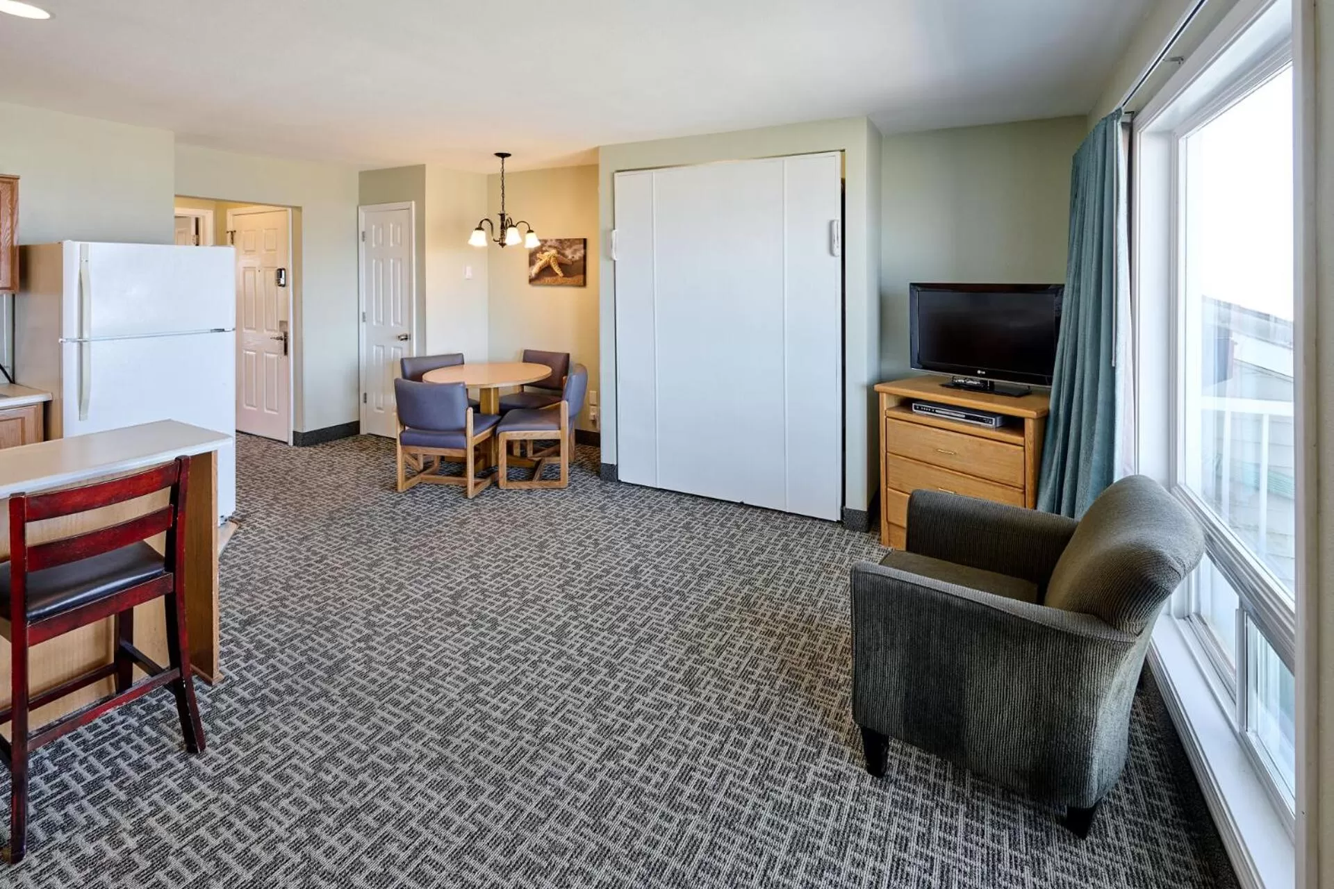 TV and multimedia, Seating Area in D Sands Rentals