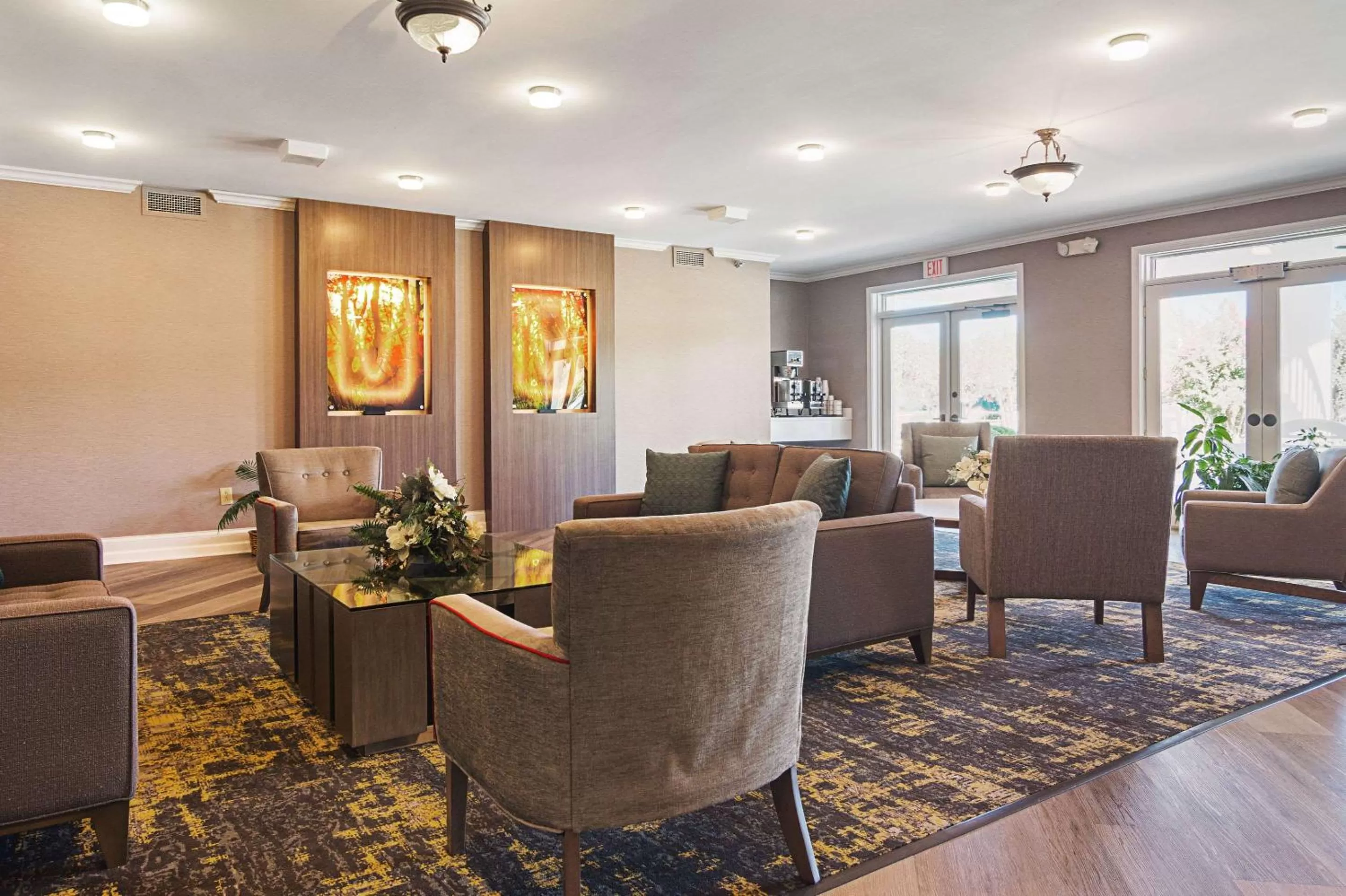 Lobby or reception in Clarion Inn Willow River