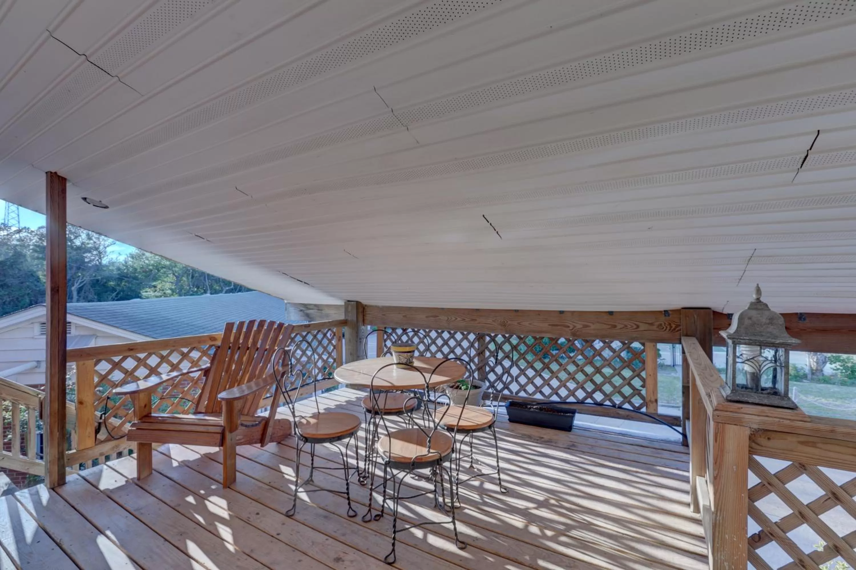 Balcony/Terrace in Cape Pines Motel