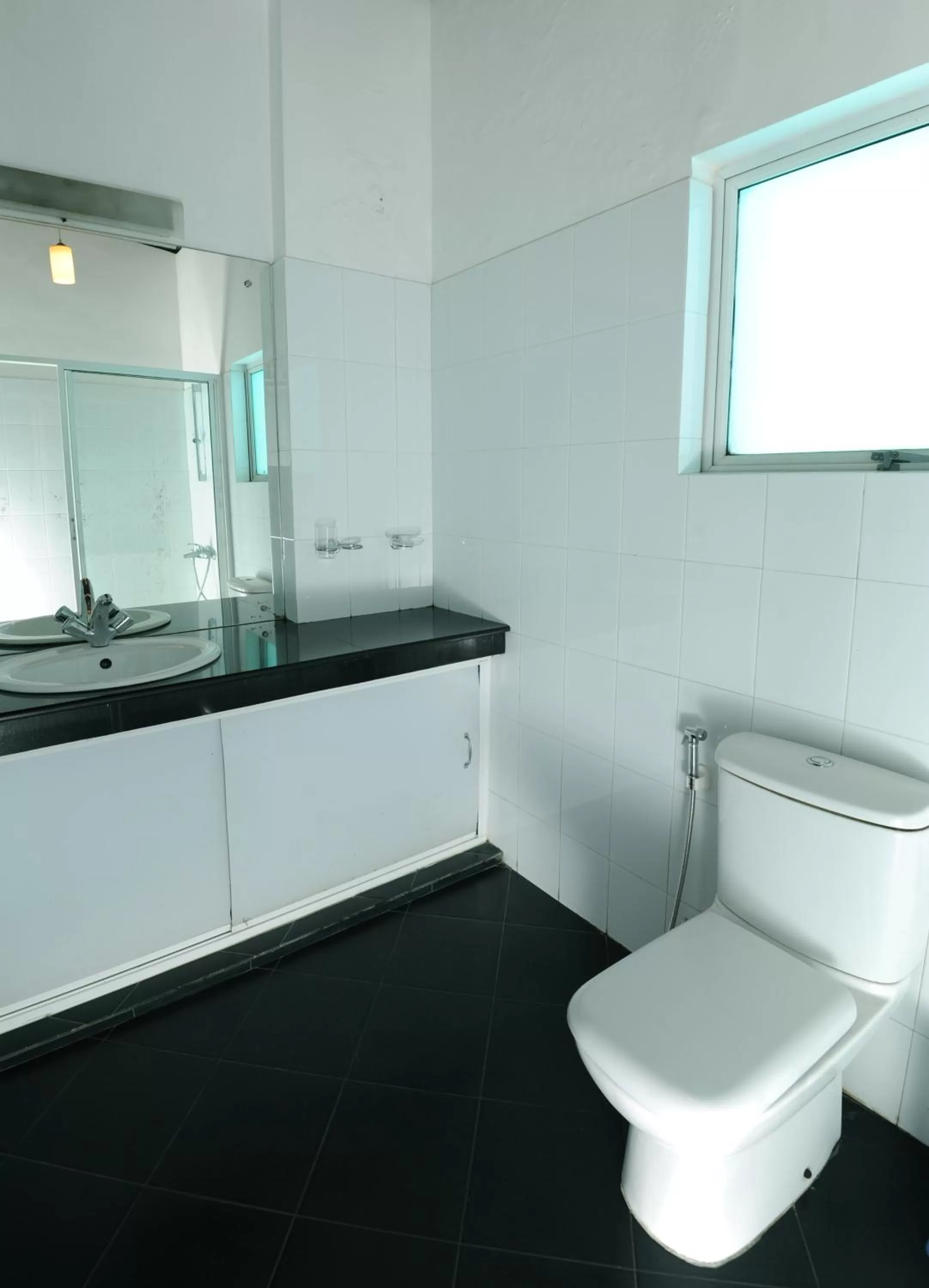 Bathroom in Hotel See Kandy