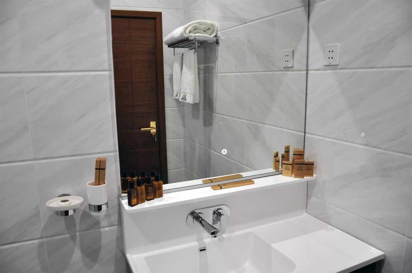 Parliament Palace Hotel