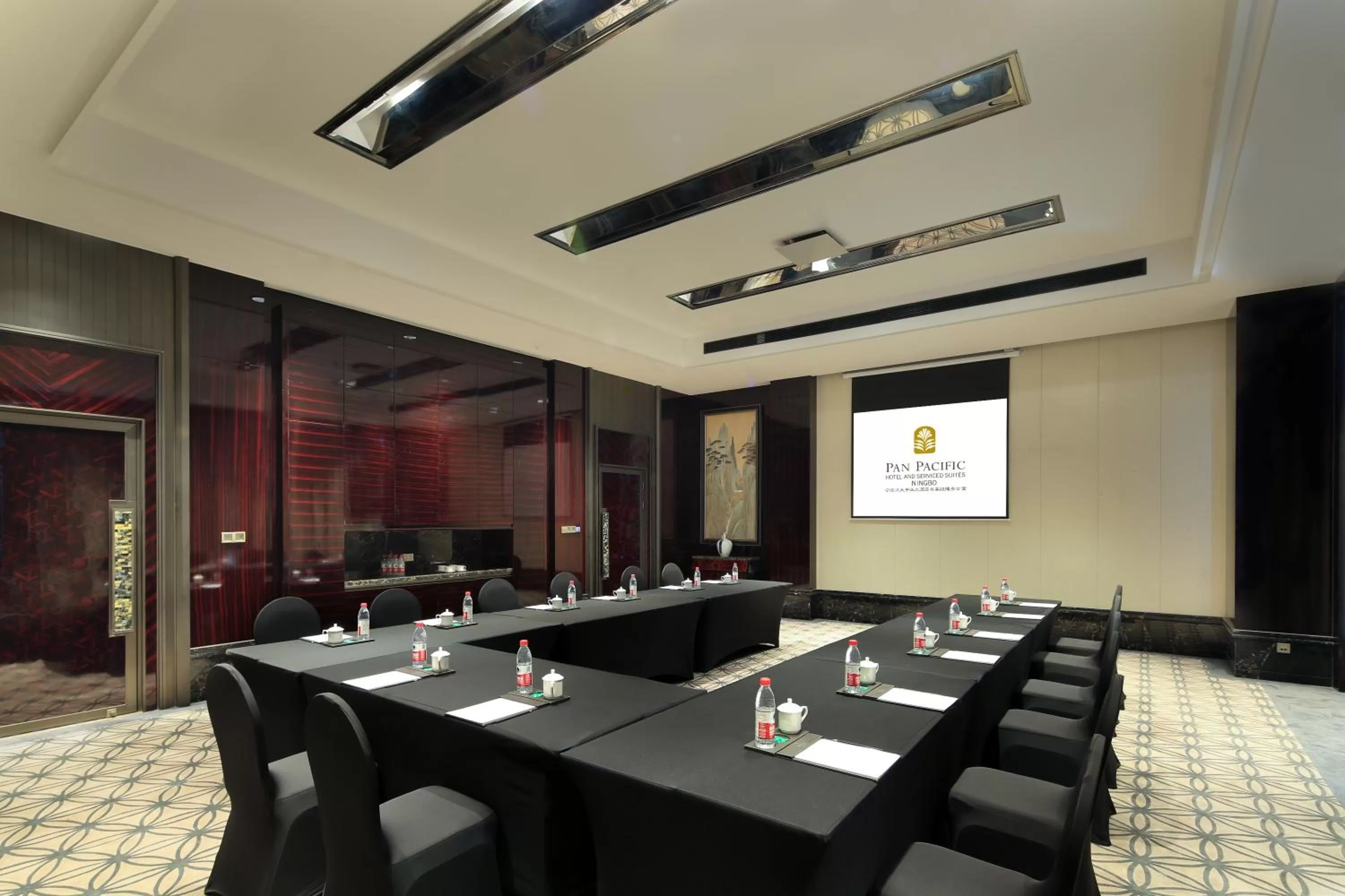 Meeting/conference room in Pan Pacific Serviced Suites Ningbo