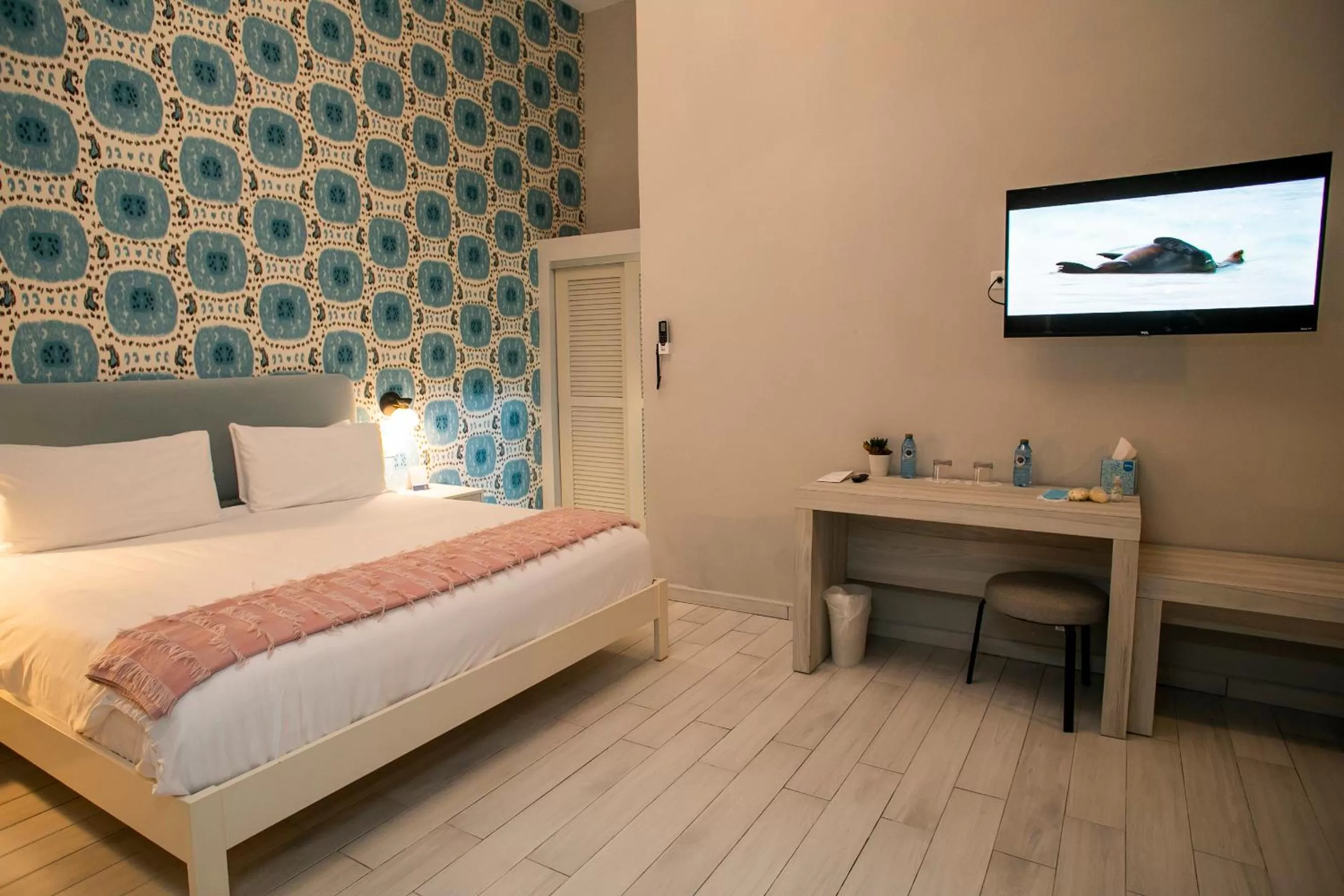 Bed in Trópica Beach Hotel