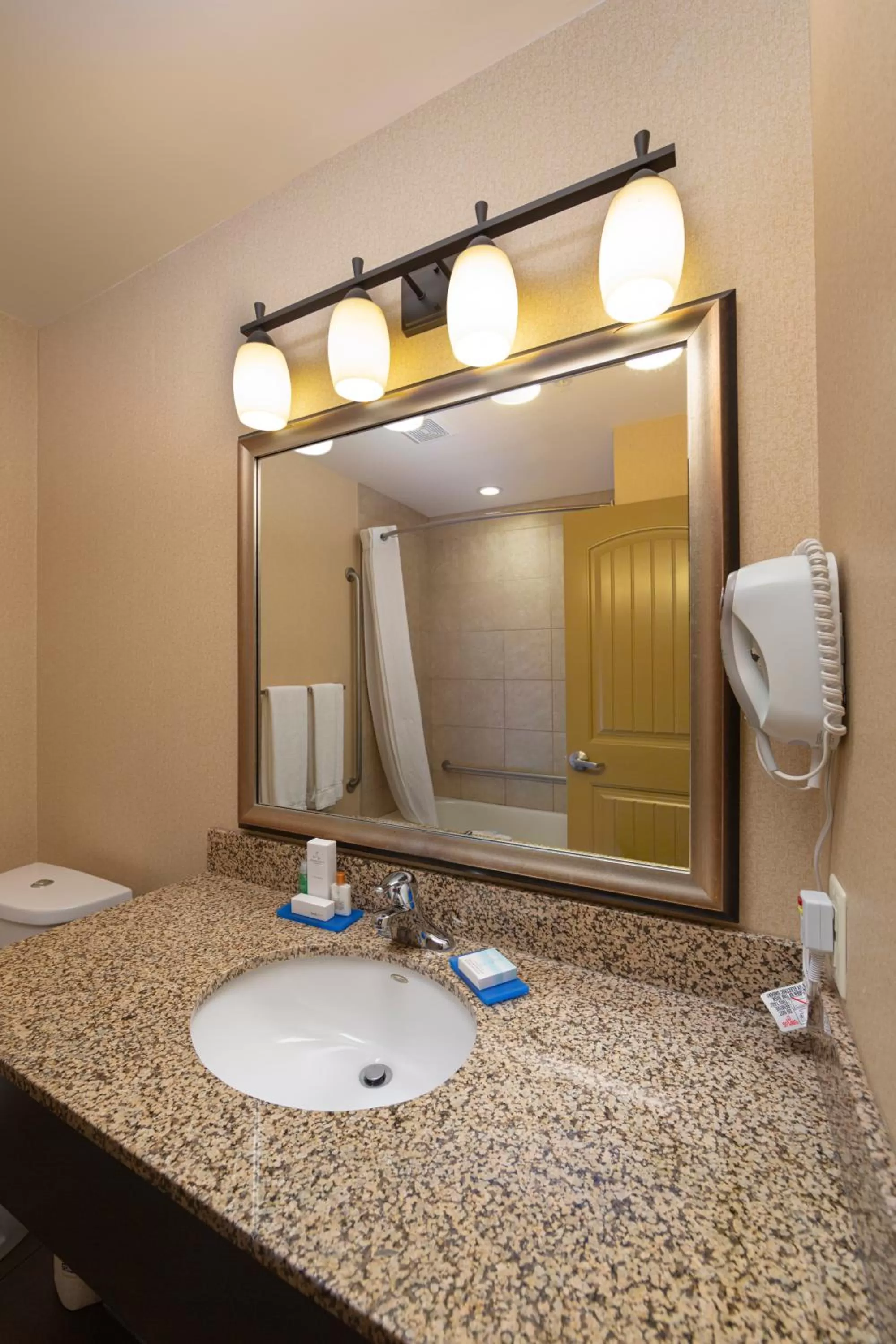 Bathroom in Bayview Hotel