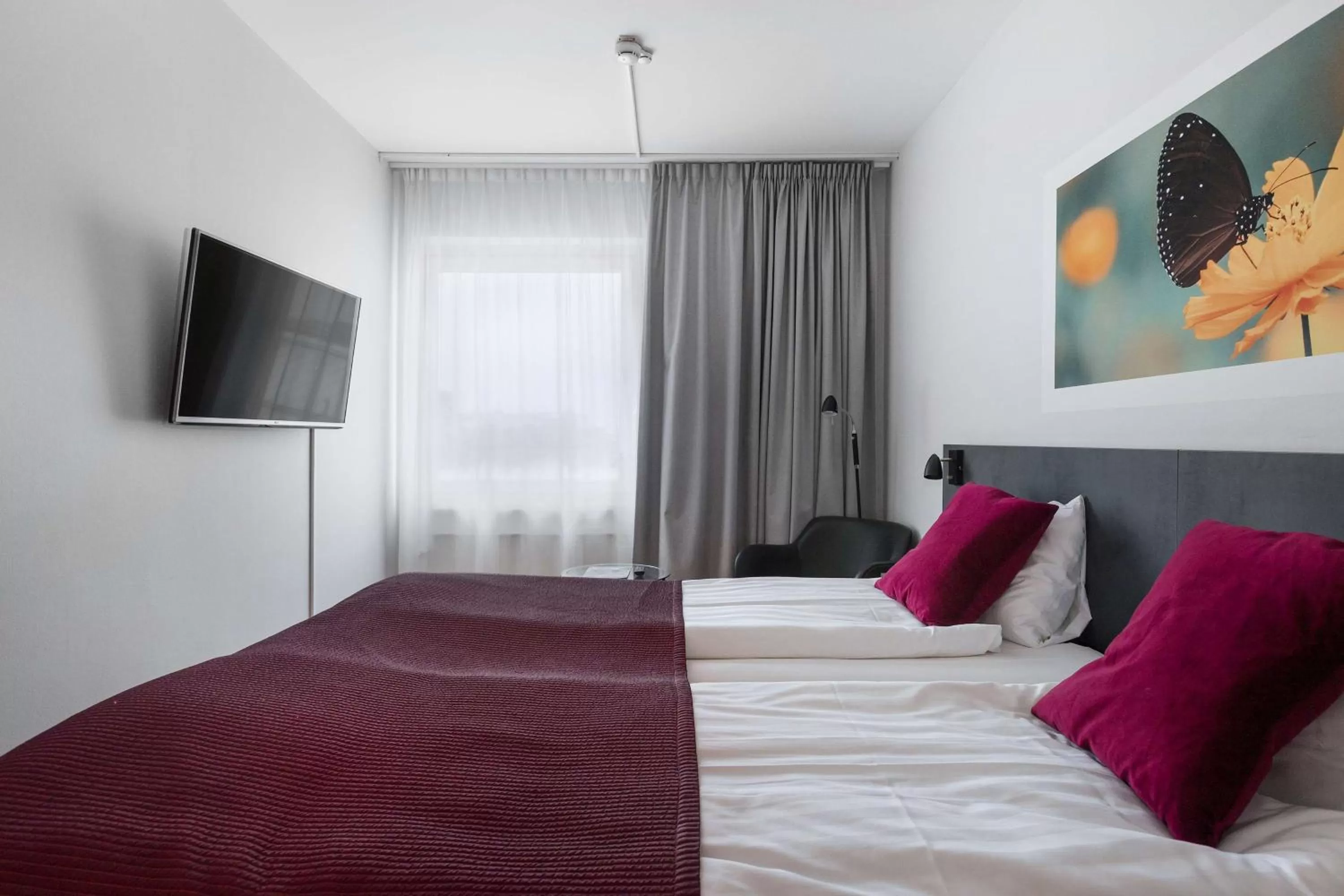 Bedroom, Bed in Best Western Plaza Hotel