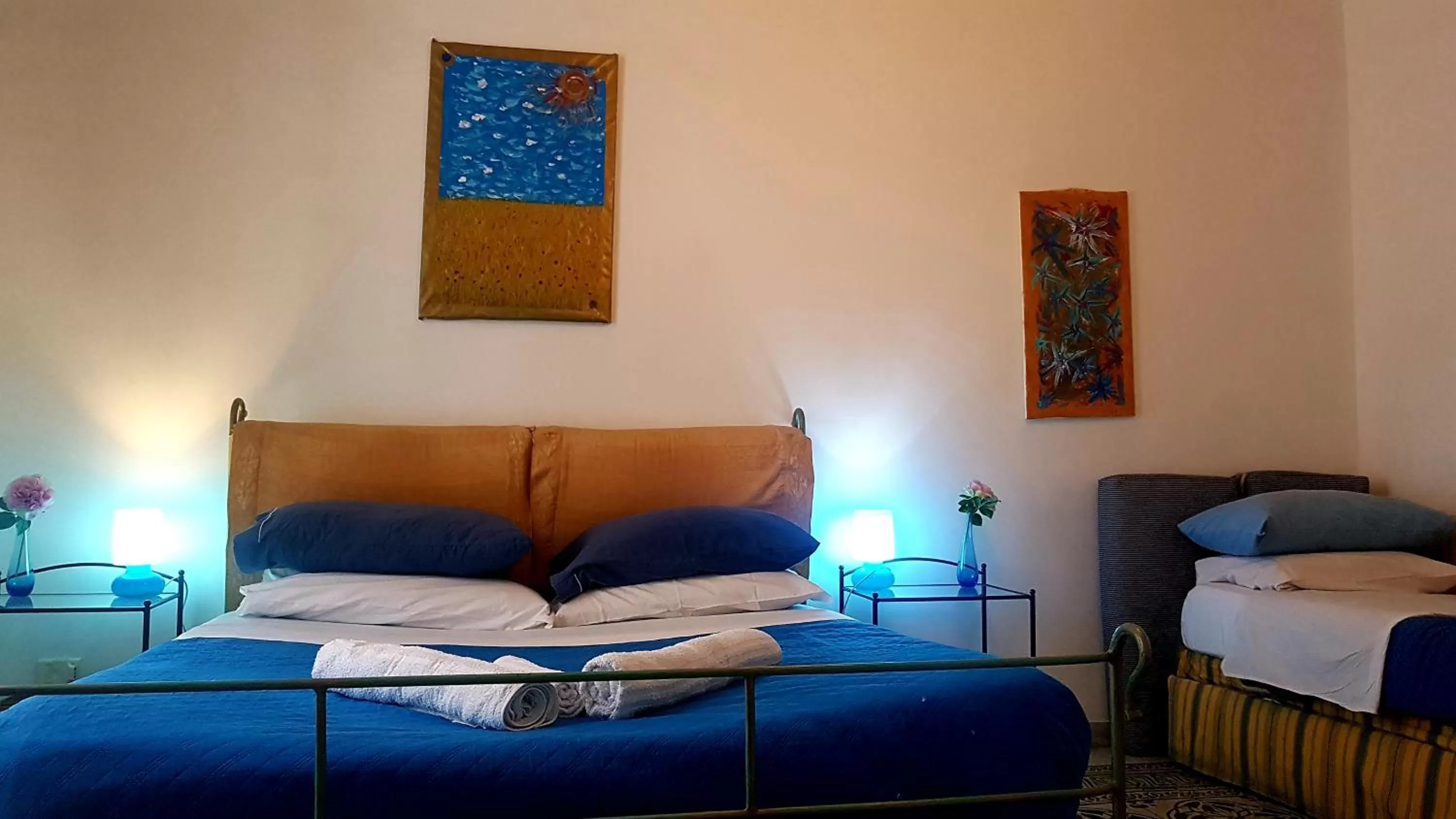 Photo of the whole room, Bed in B&B Platamon