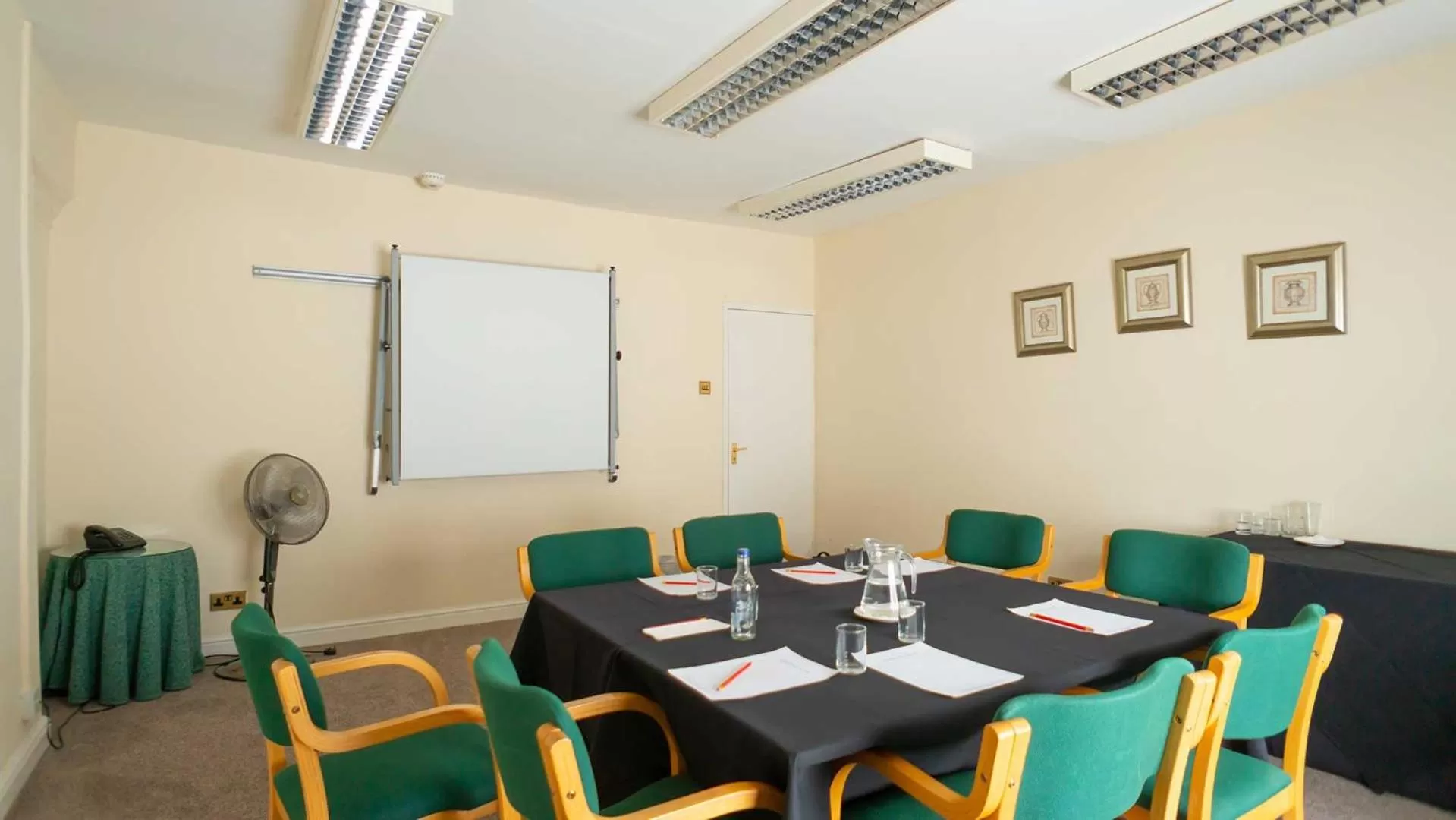 Meeting/conference room in Hotel Wrexham