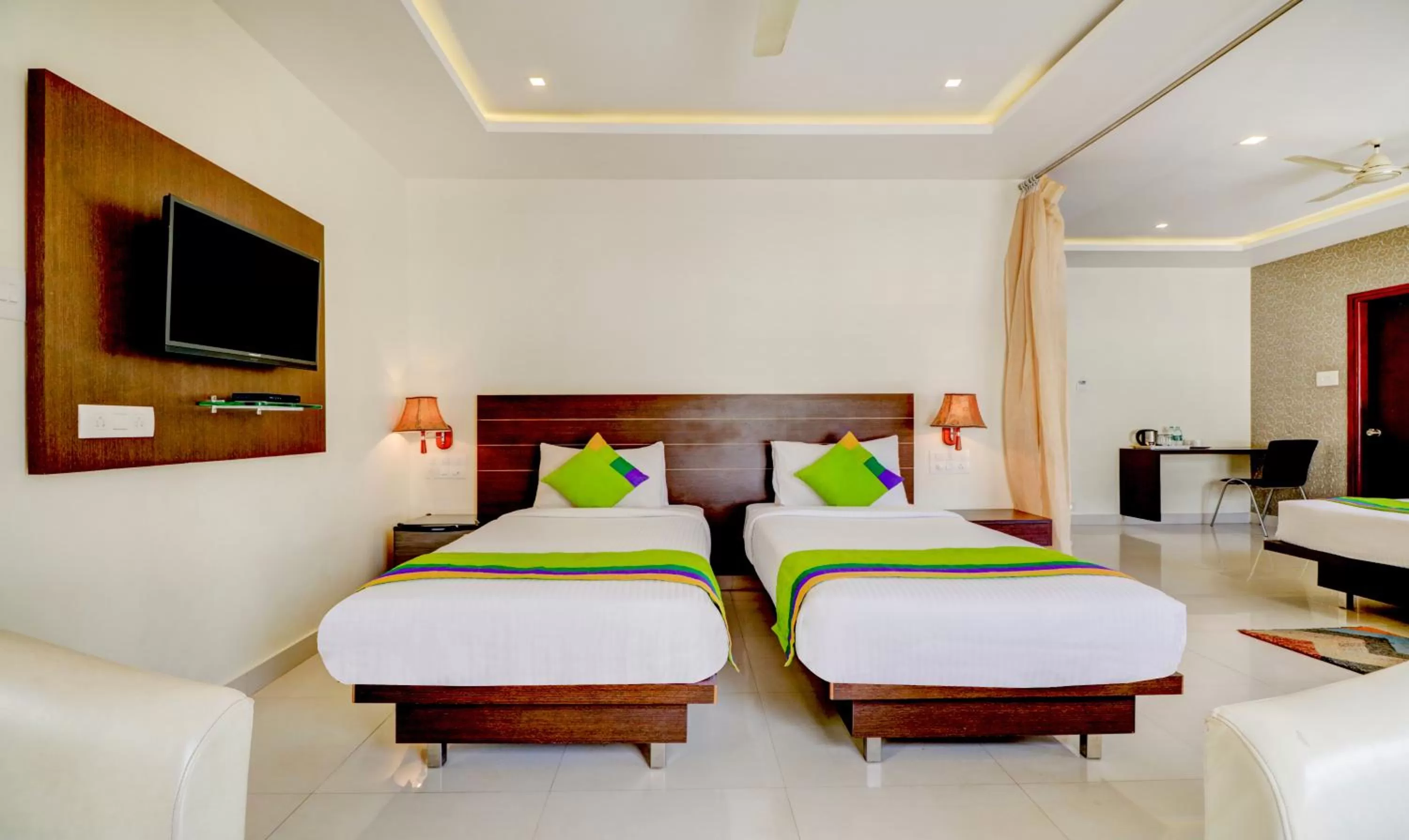 Bed in Treebo Trend Orchid MG Road