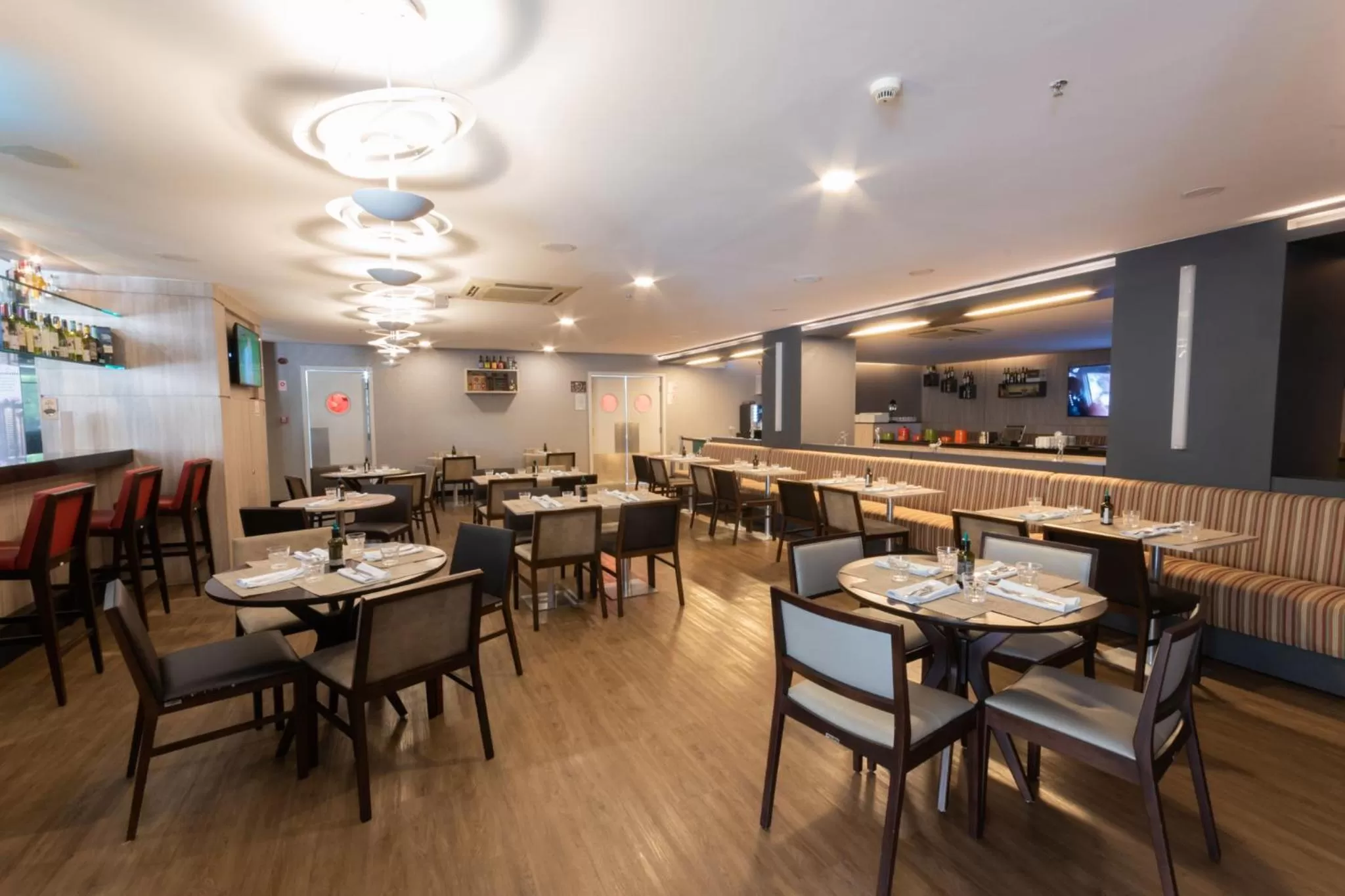 Restaurant/places to eat in Mercure Sao Jose dos Campos