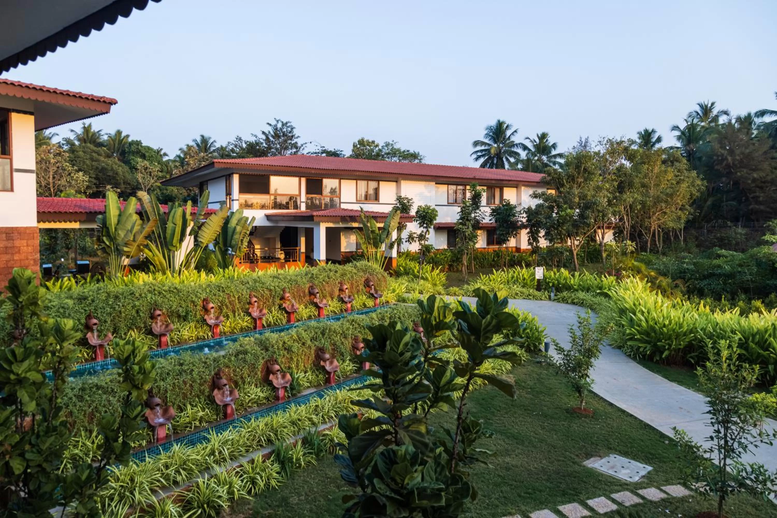 Spa and wellness centre/facilities in Denissons Beach Resort, formerly Gamyam Retreat