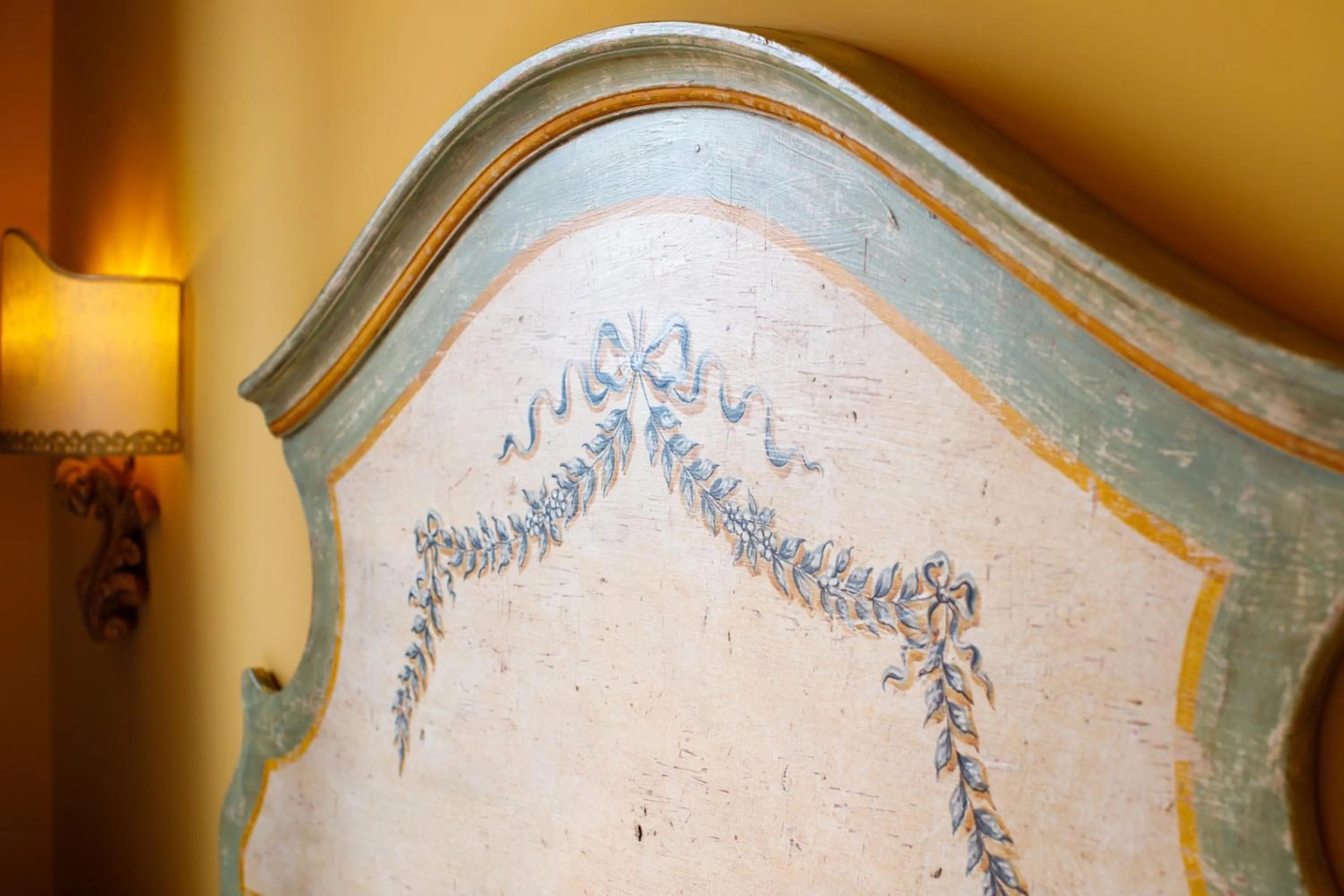 Decorative detail in Hotel Palazzo Guardati