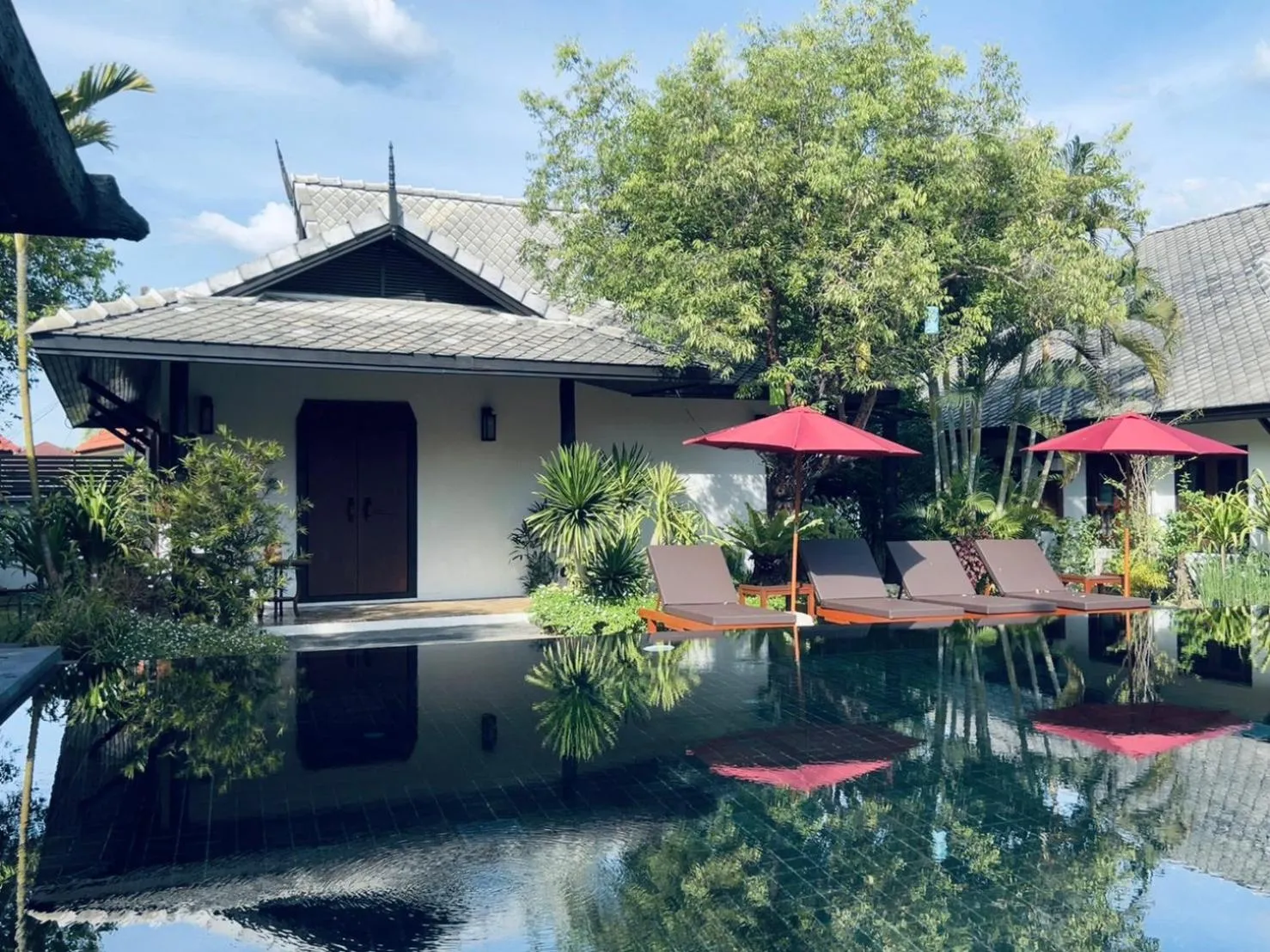 Property building in Na Mantra Resort