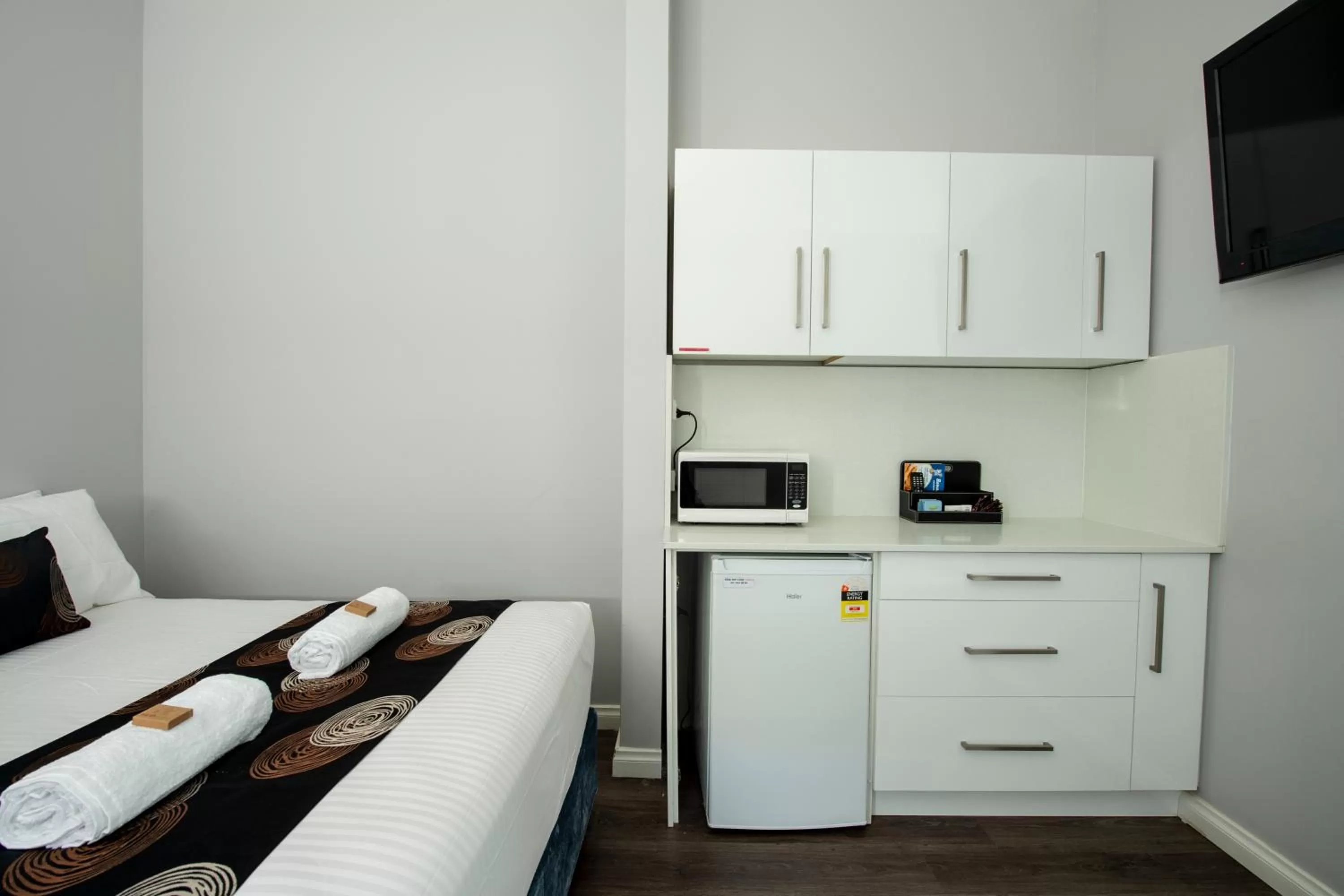 Bed in City Centre Motel Hotel