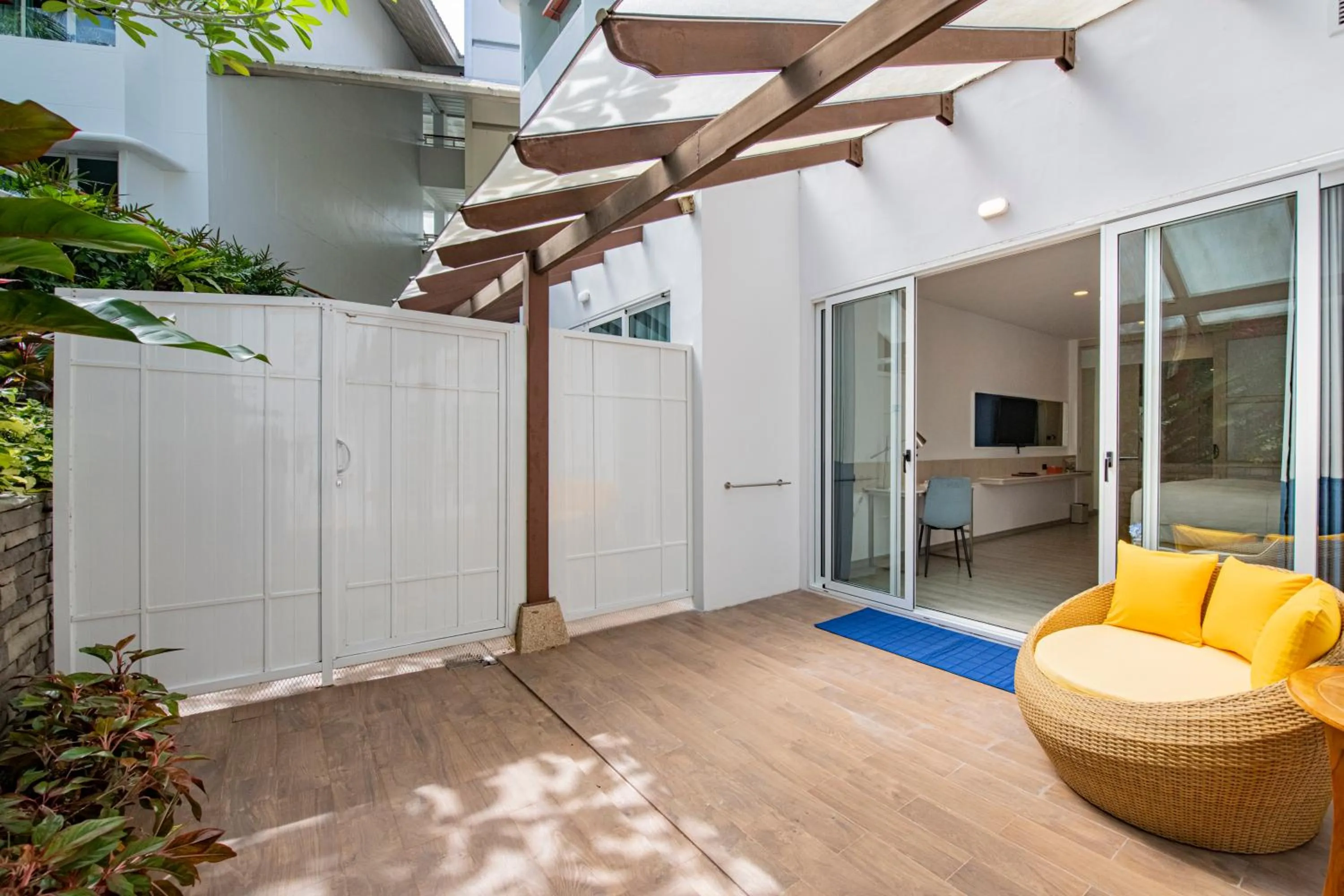 Seating area in NH Boat Lagoon Phuket Resort