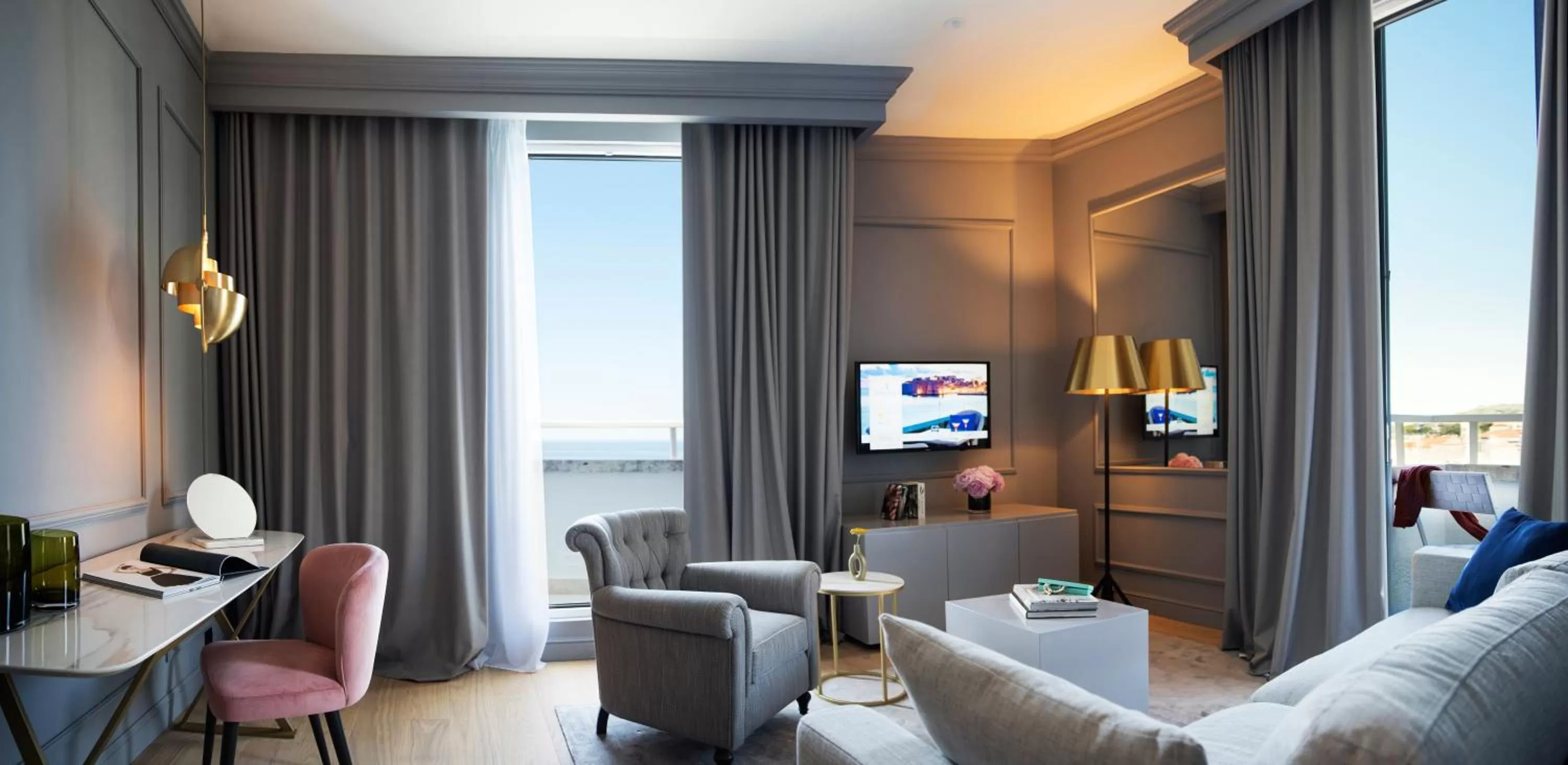 Seating area in Hotel Excelsior