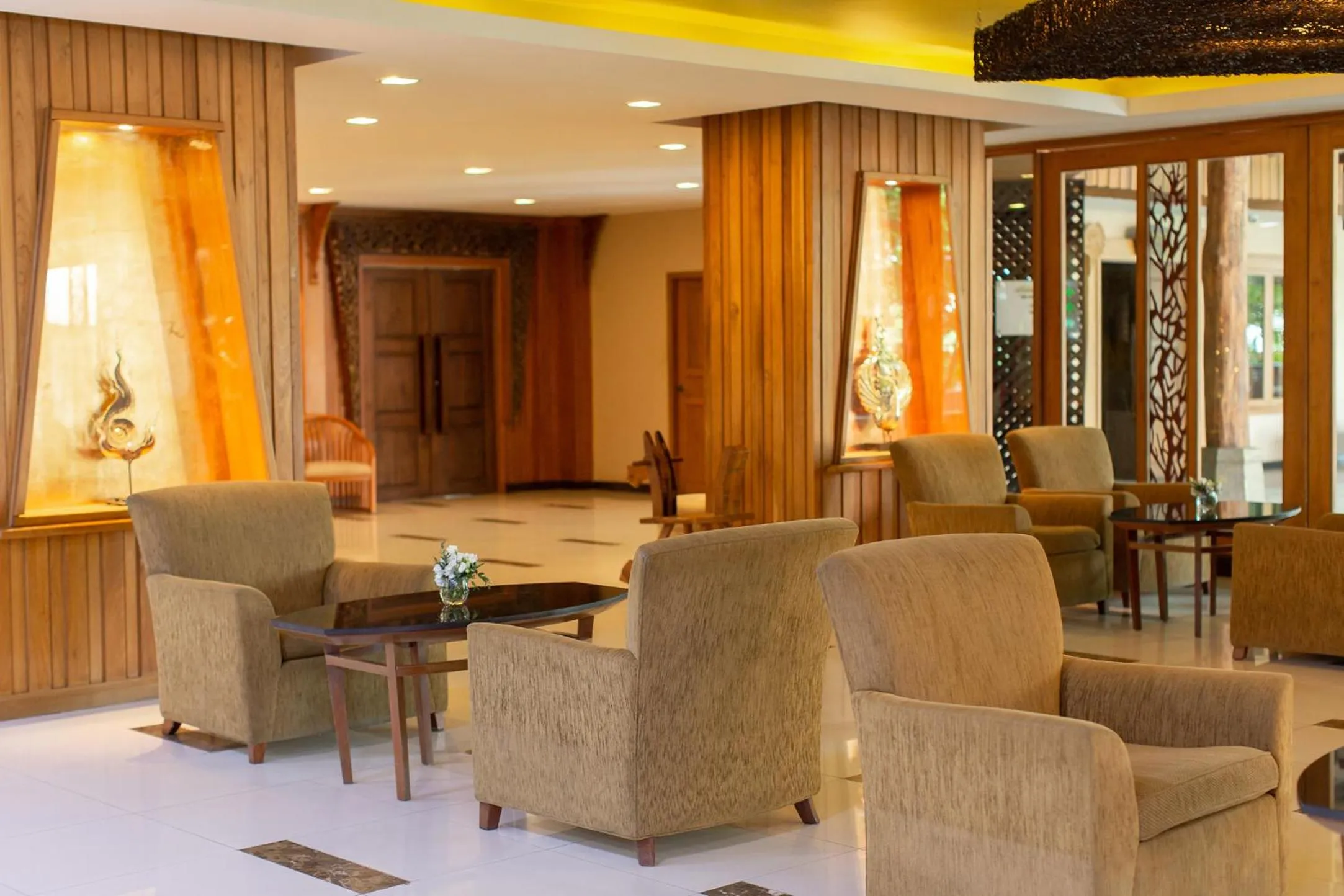 Lobby or reception in Khum Phucome Hotel -SHA Extra Plus