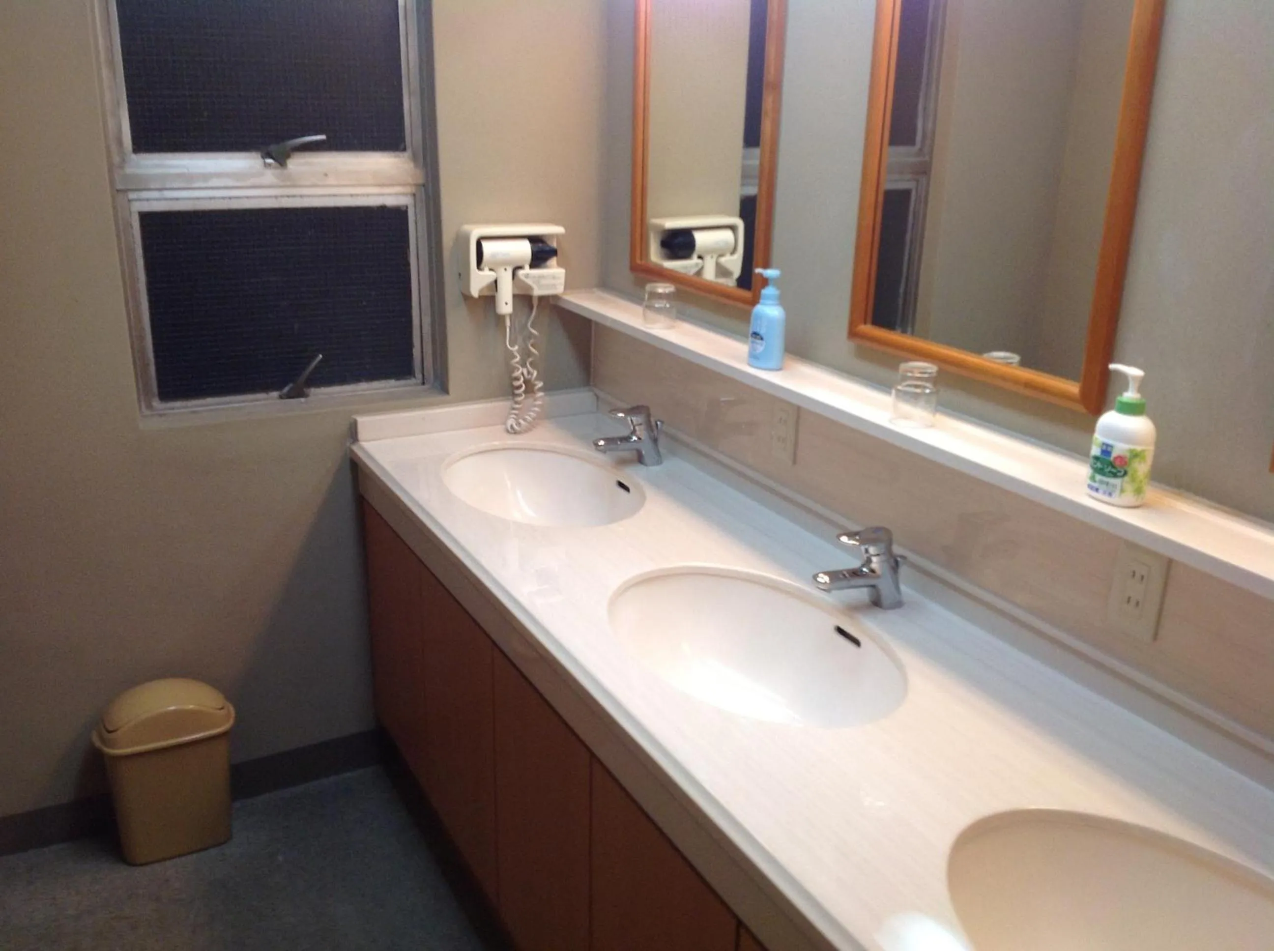 Bathroom in Nakayasu Ryokan