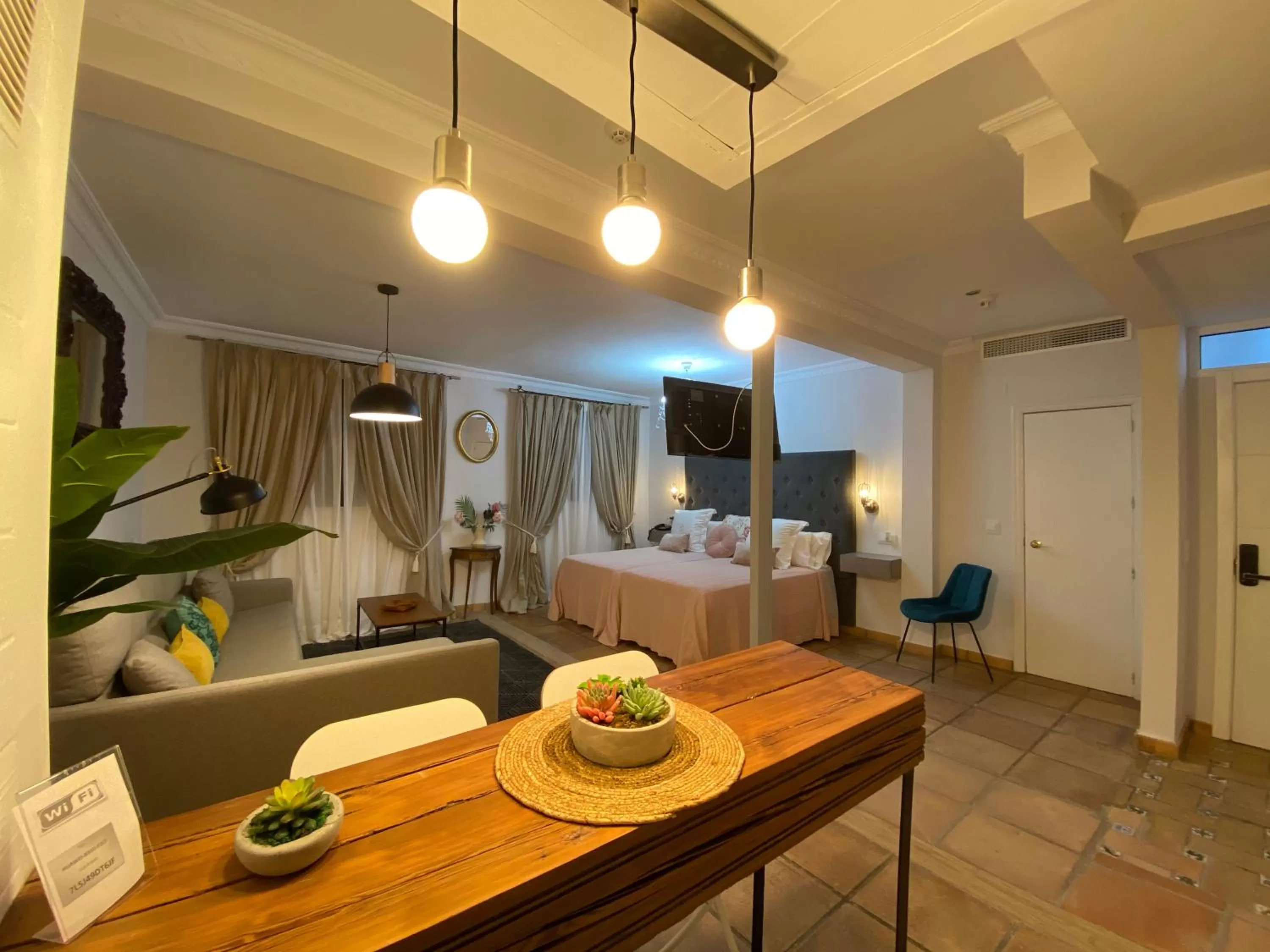 Photo of the whole room, Bed in Hotel Convento La Gloria