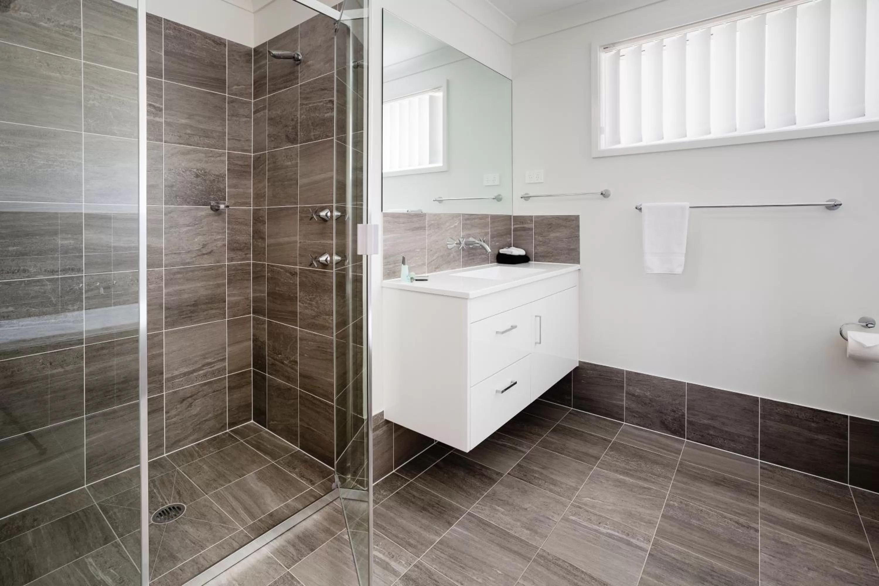 Shower in Wallsend Executive Apartments