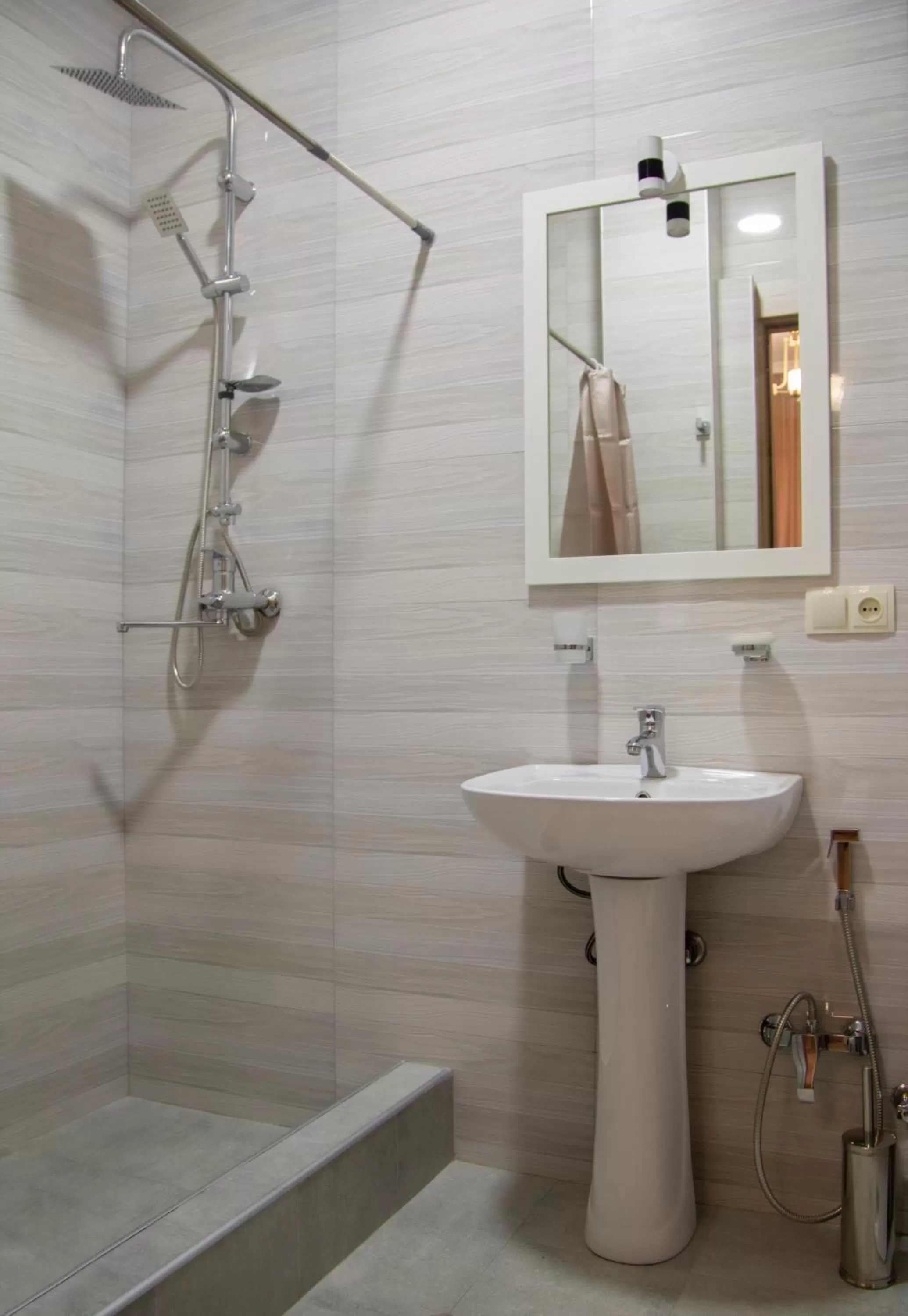 Shower in Family Hotel Triston